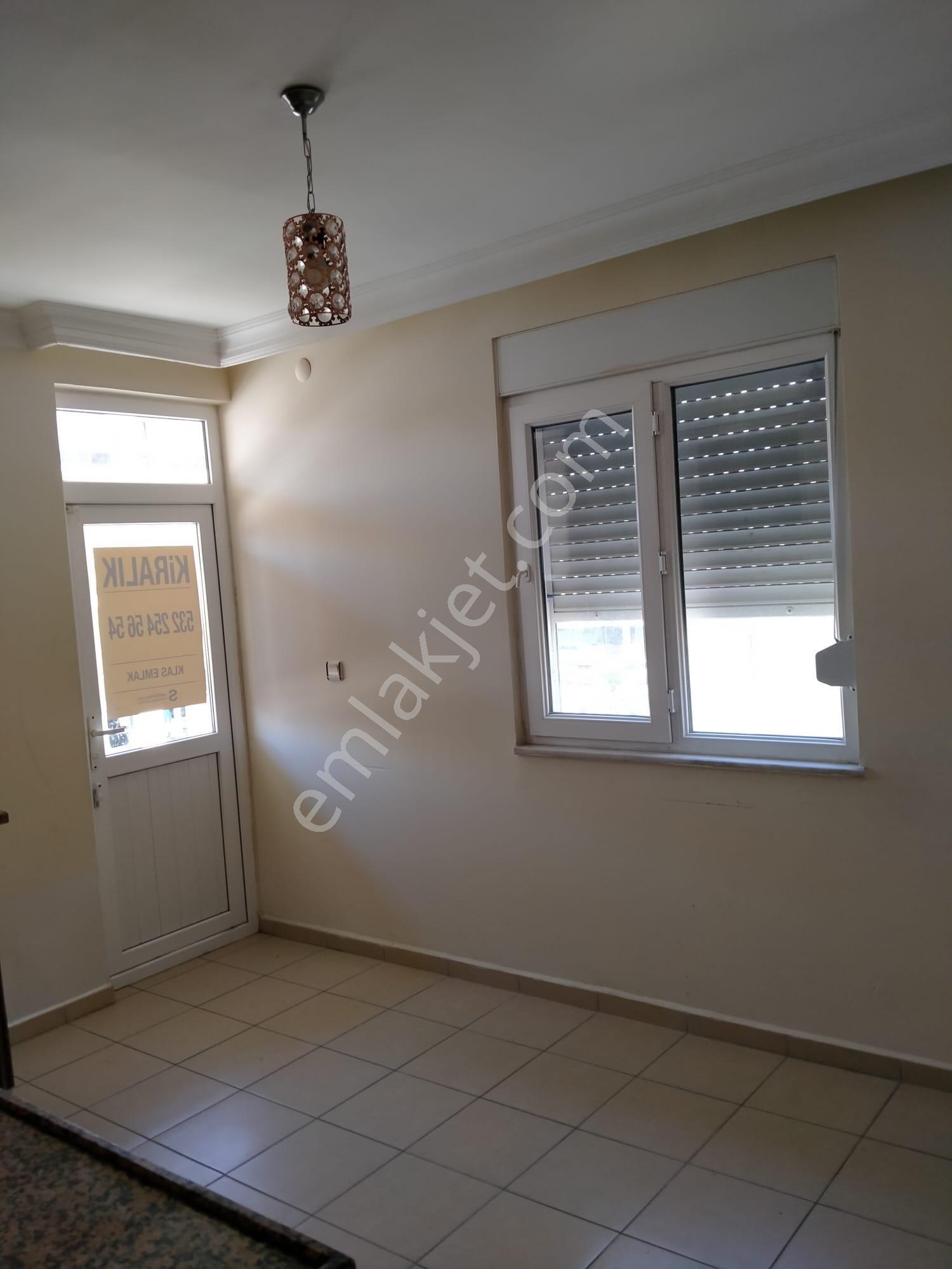 Kumluca'nın Merkezinde 2+1 Kiralık Daire - Görsel 3