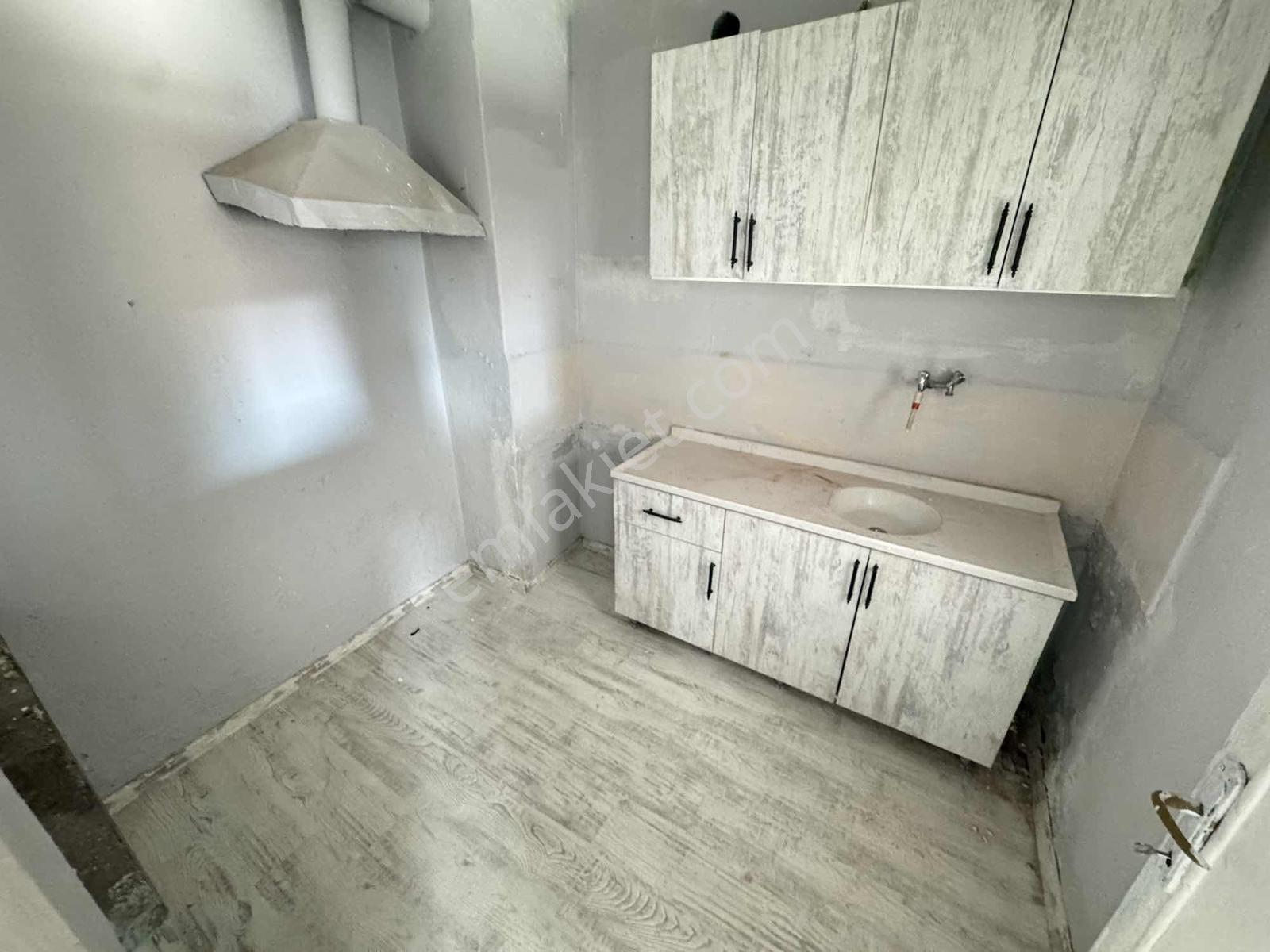 Pera'dan Alanönü Mah. Adliye Yakını Kiralık Müstakil Ev - Görsel 11