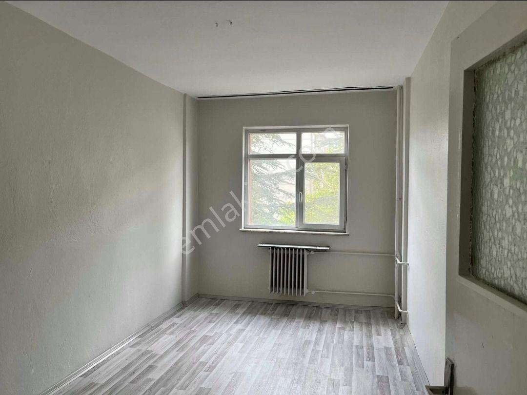 İsa Kavak Gayrimenkul’den 2+1 Kiralık Daire – Selçuklu Şeyh Şamil - Görsel 3