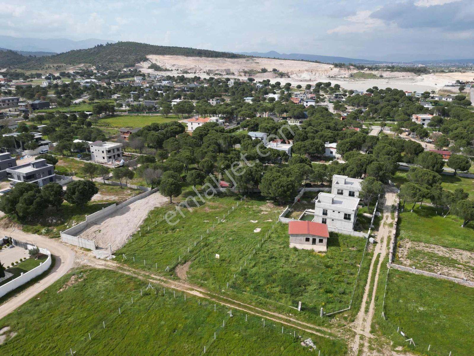 Menderesde Satılık 250 M2 - 300 M2 - 400 M2 - 500 M2 Bahçeler - Görsel 27