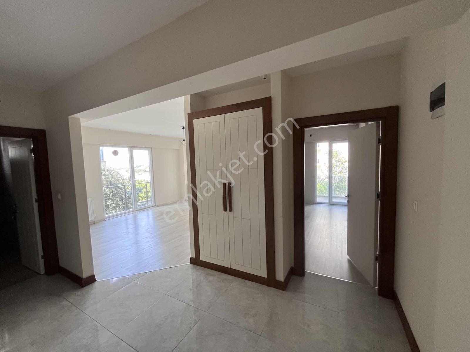 Arpalist B Blok Havuz Cephe Site İçi Balkonlu 1+1 Daire - Görsel 25