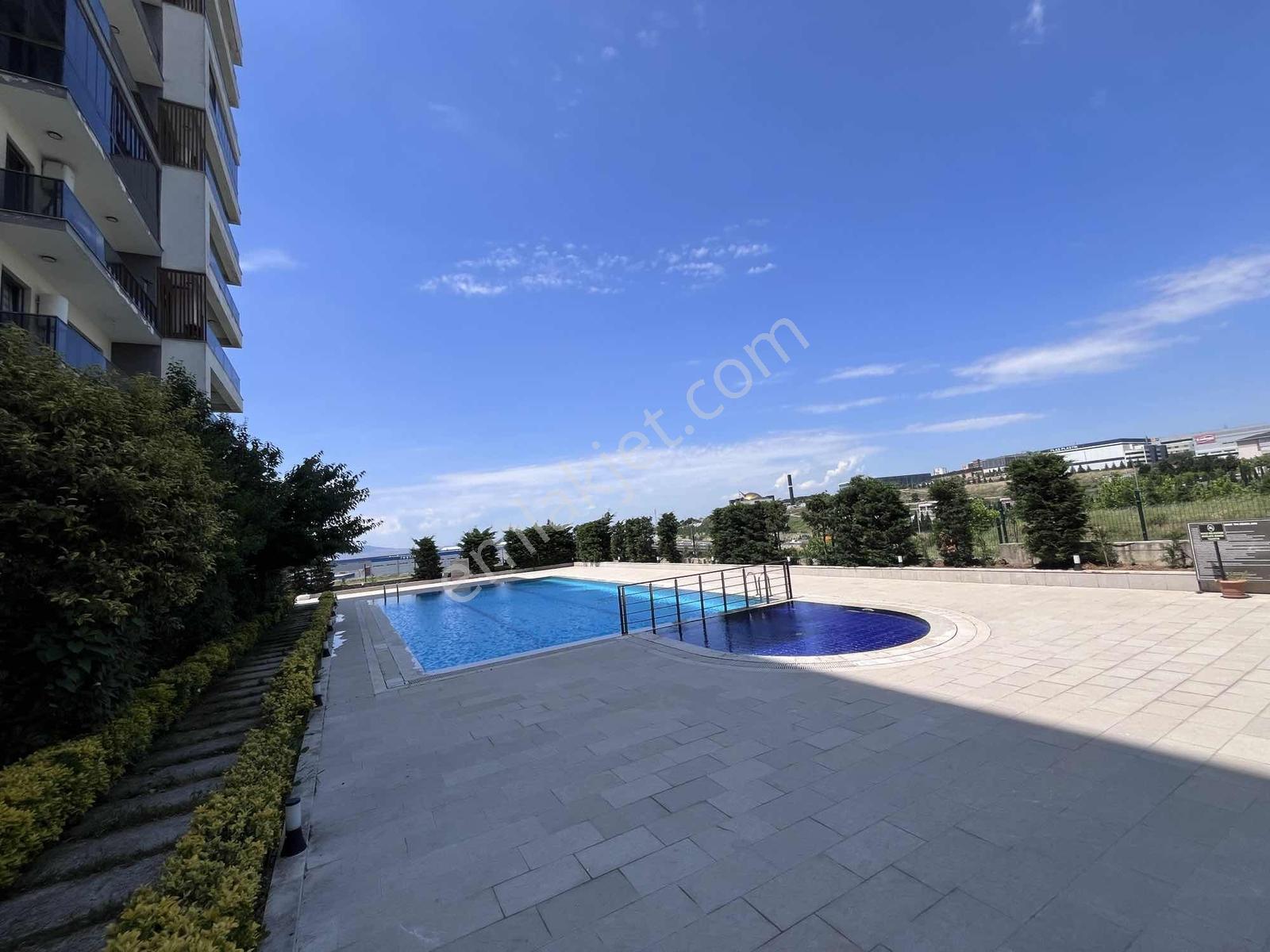 Arpalist B Blok Havuz Cephe Site İçi Balkonlu 1+1 Daire - Görsel 17