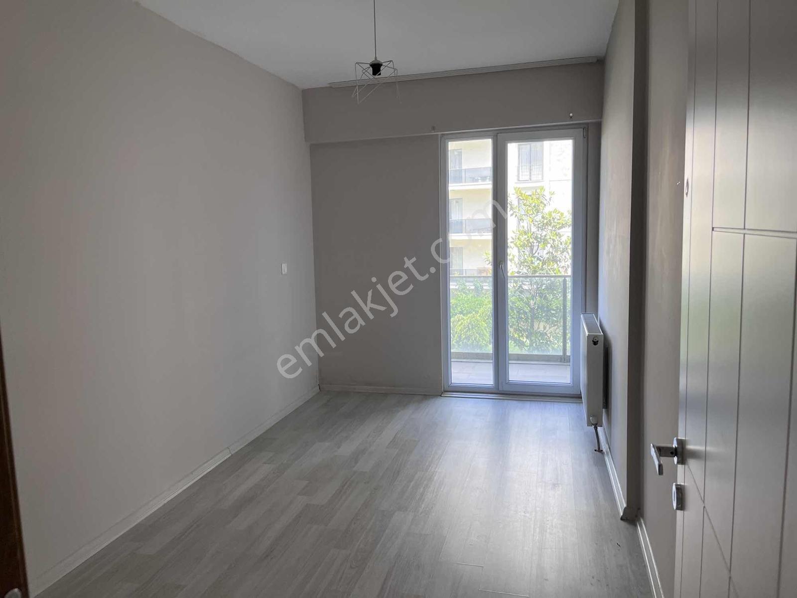 Arpalist B Blok Havuz Cephe Site İçi Balkonlu 1+1 Daire - Görsel 13