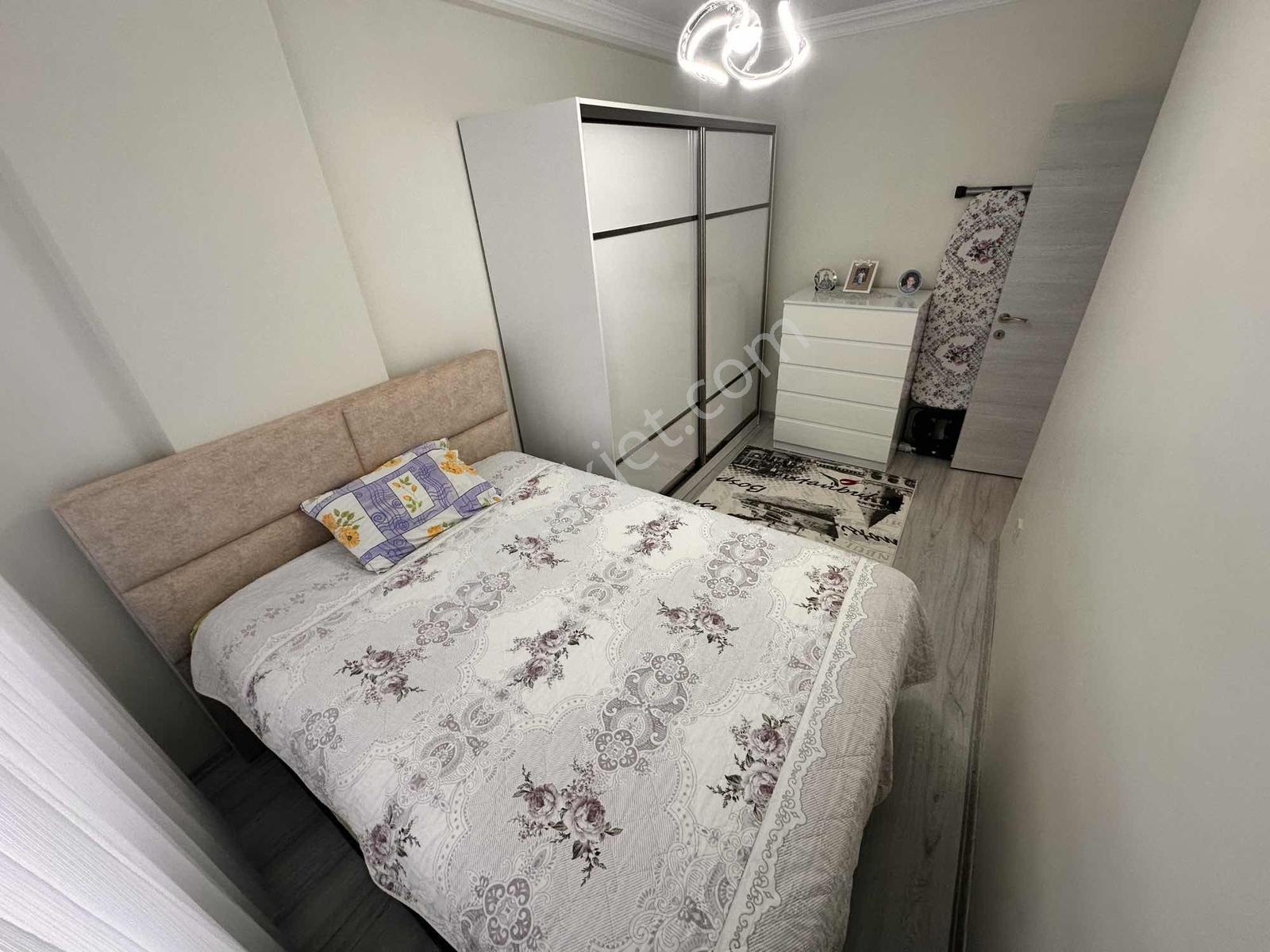 Satılık Esenevler Mah. 2+1 Açık/kapalı Oto Parklı Daire - Görsel 3