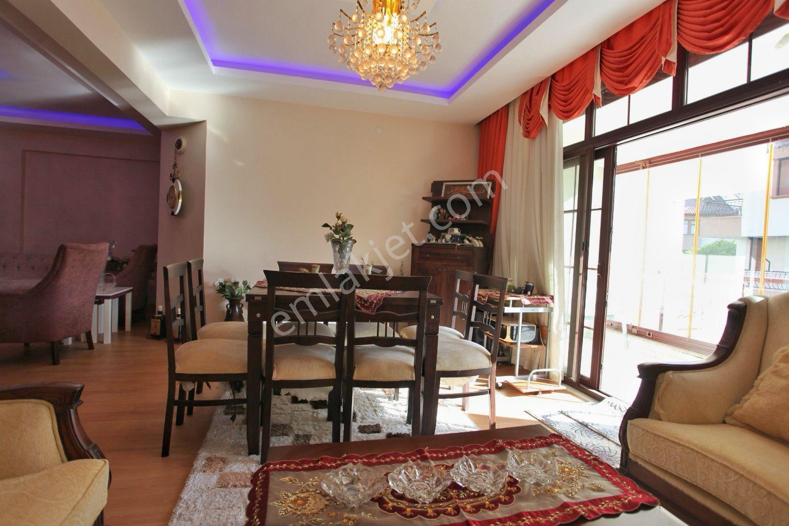 Önder Sağlam Dan Lara Güzeloba Da Satılık 5+2 Villa - Görsel 11