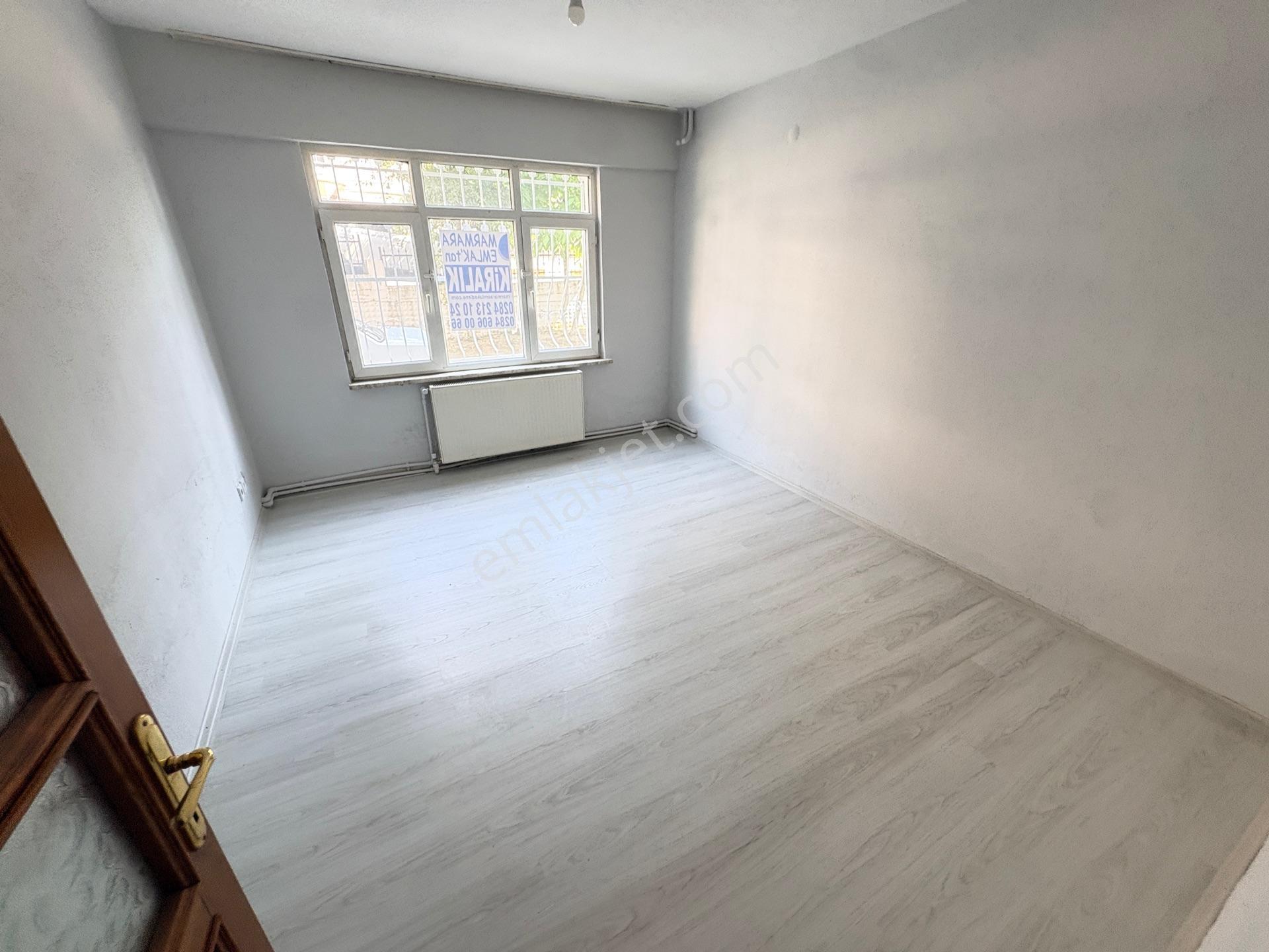 Marmara'dan Atatürk Mahallesi Bahçe Katı 3+1 Kiralık Daire - Görsel 12