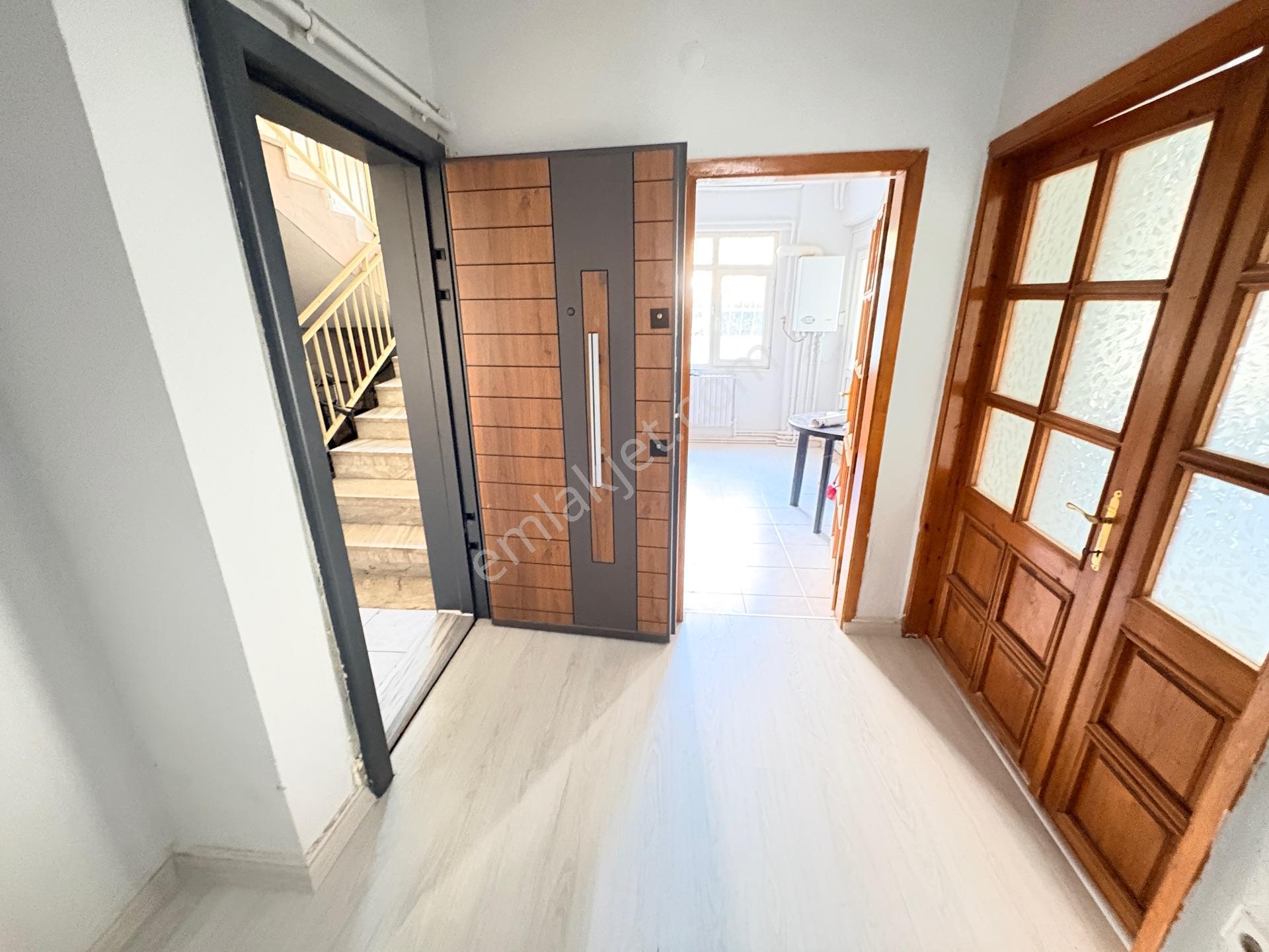 Marmara'dan Atatürk Mahallesi Bahçe Katı 3+1 Kiralık Daire - Görsel 24