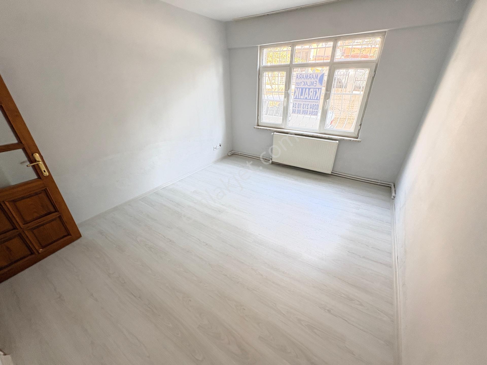 Marmara'dan Atatürk Mahallesi Bahçe Katı 3+1 Kiralık Daire - Görsel 13