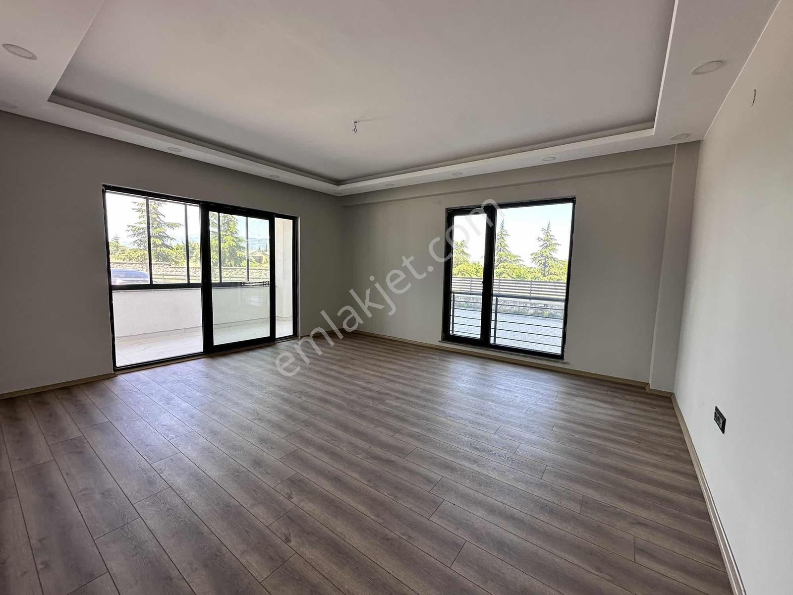 Remax Murat Atakum Geniş Ferah 1.sınıf İşçilikli 4+1 Site Daires - Görsel 22
