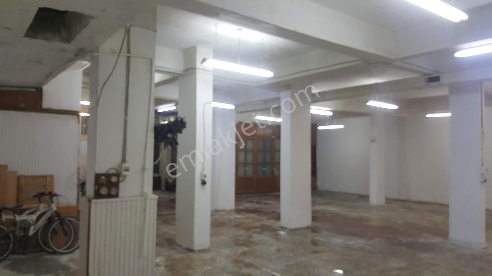 Güngören Haznedar Mah 220m2 Kiracılı Satılık Bodrum Dükkan - Görsel 27