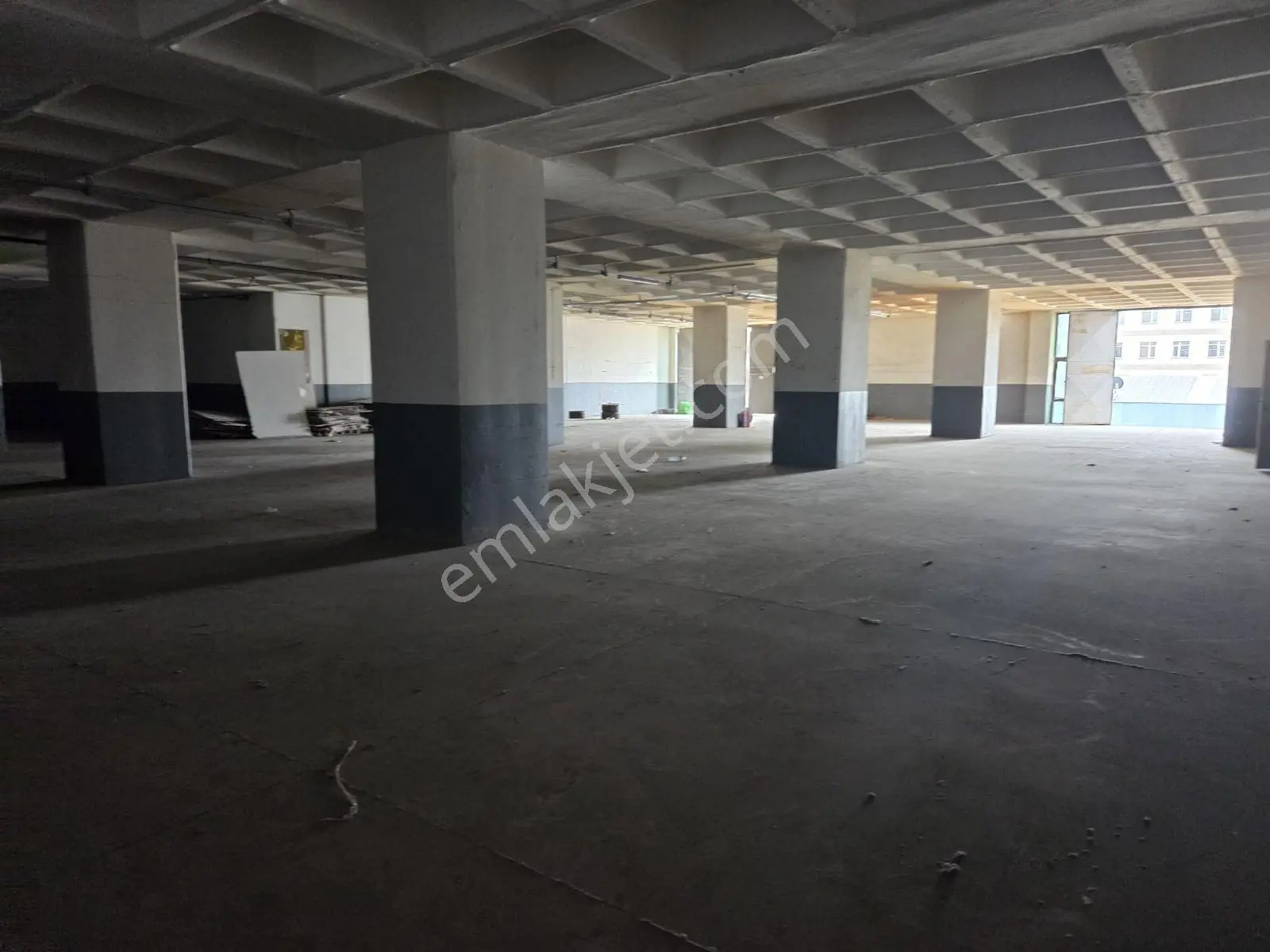 Beysan Sanayi Sitesinde 1.350 M2 Kiralık Depo Alanı - Görsel 5