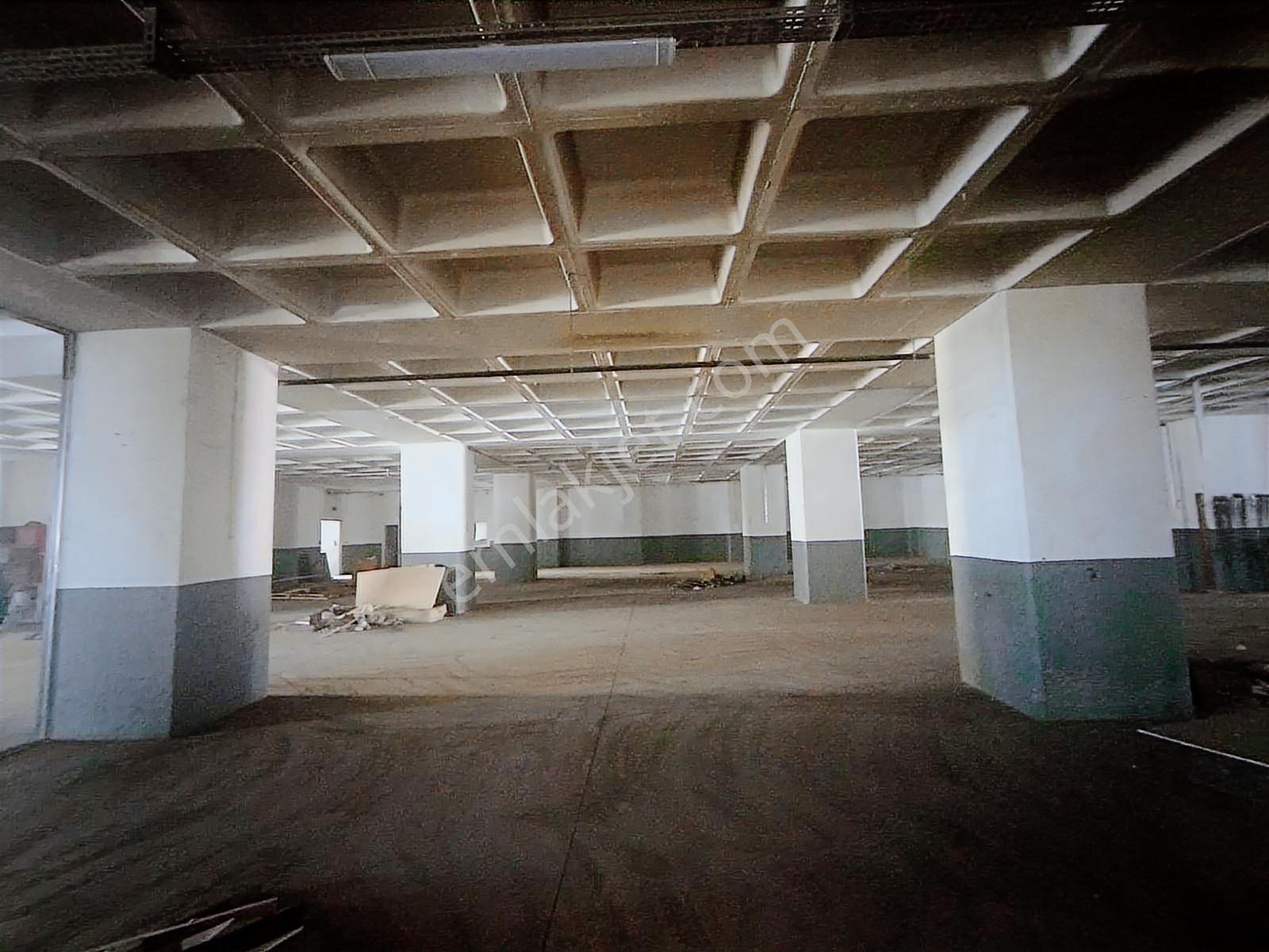 Beysan Sanayi Sitesinde 1.350 M2 Kiralık Depo Alanı - Görsel 12