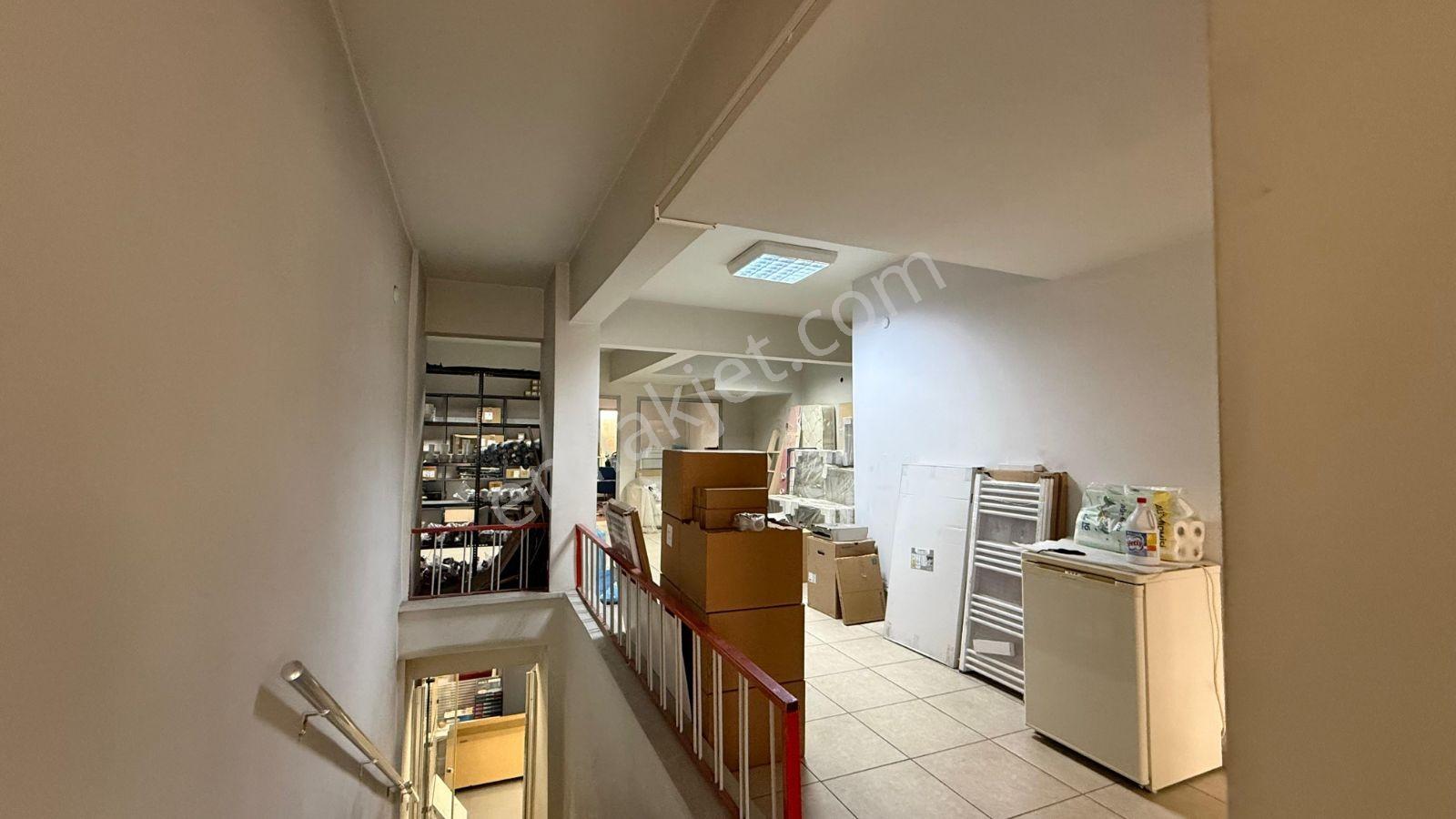 İşlek Cadde Üzeri Her Türlü İş Koluna Müsait Kiralık Dükkan - Görsel 13