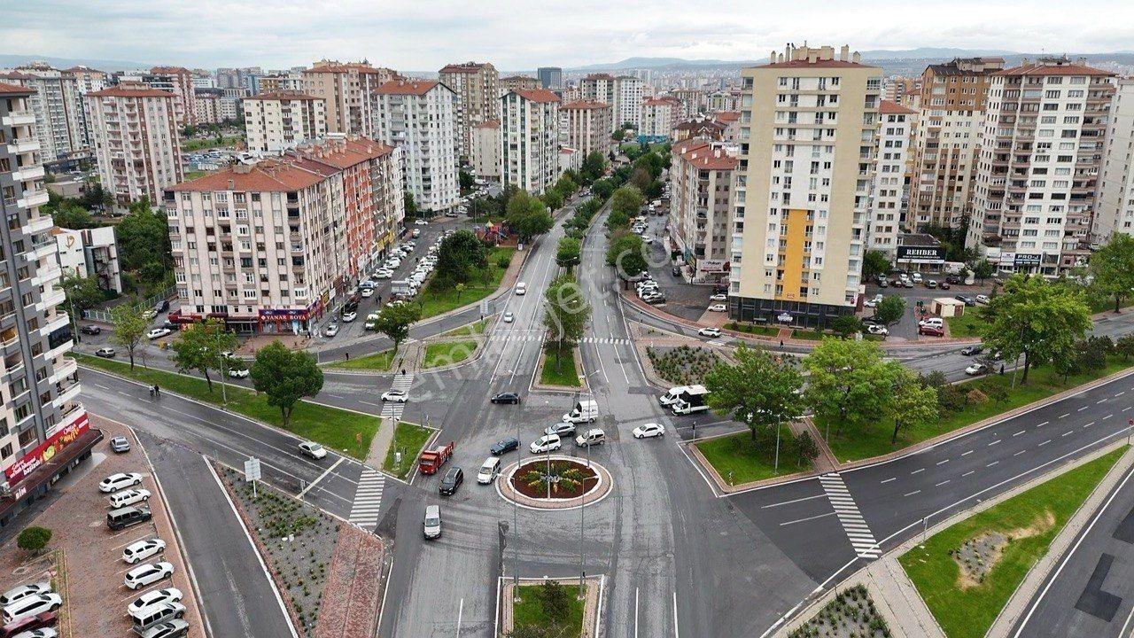 İşlek Cadde Üzeri Her Türlü İş Koluna Müsait Kiralık Dükkan - Görsel 33
