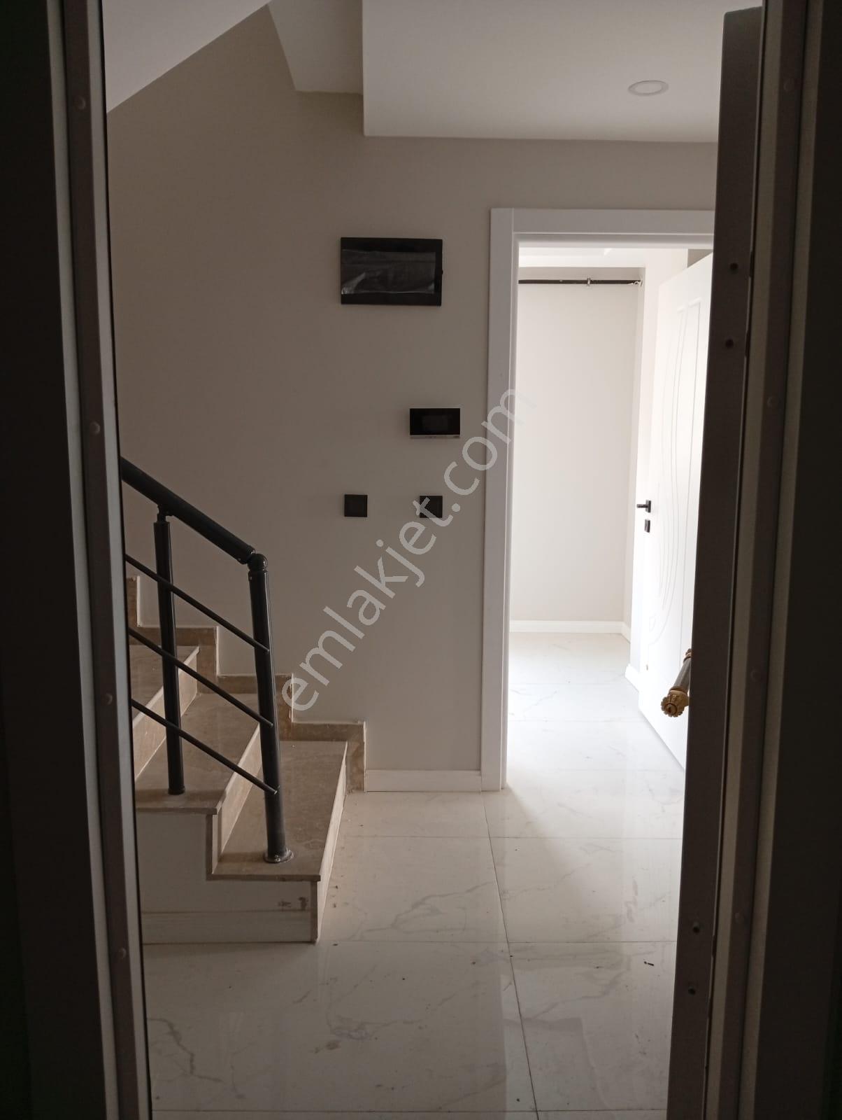 Asker Emlak'tan Yunuseli Mah Satılık 2+1 130m2 Dublex - Görsel 8