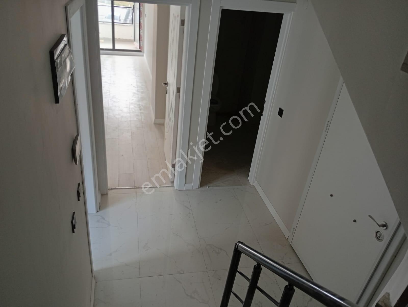 Asker Emlak'tan Yunuseli Mah Satılık 2+1 130m2 Dublex - Görsel 17
