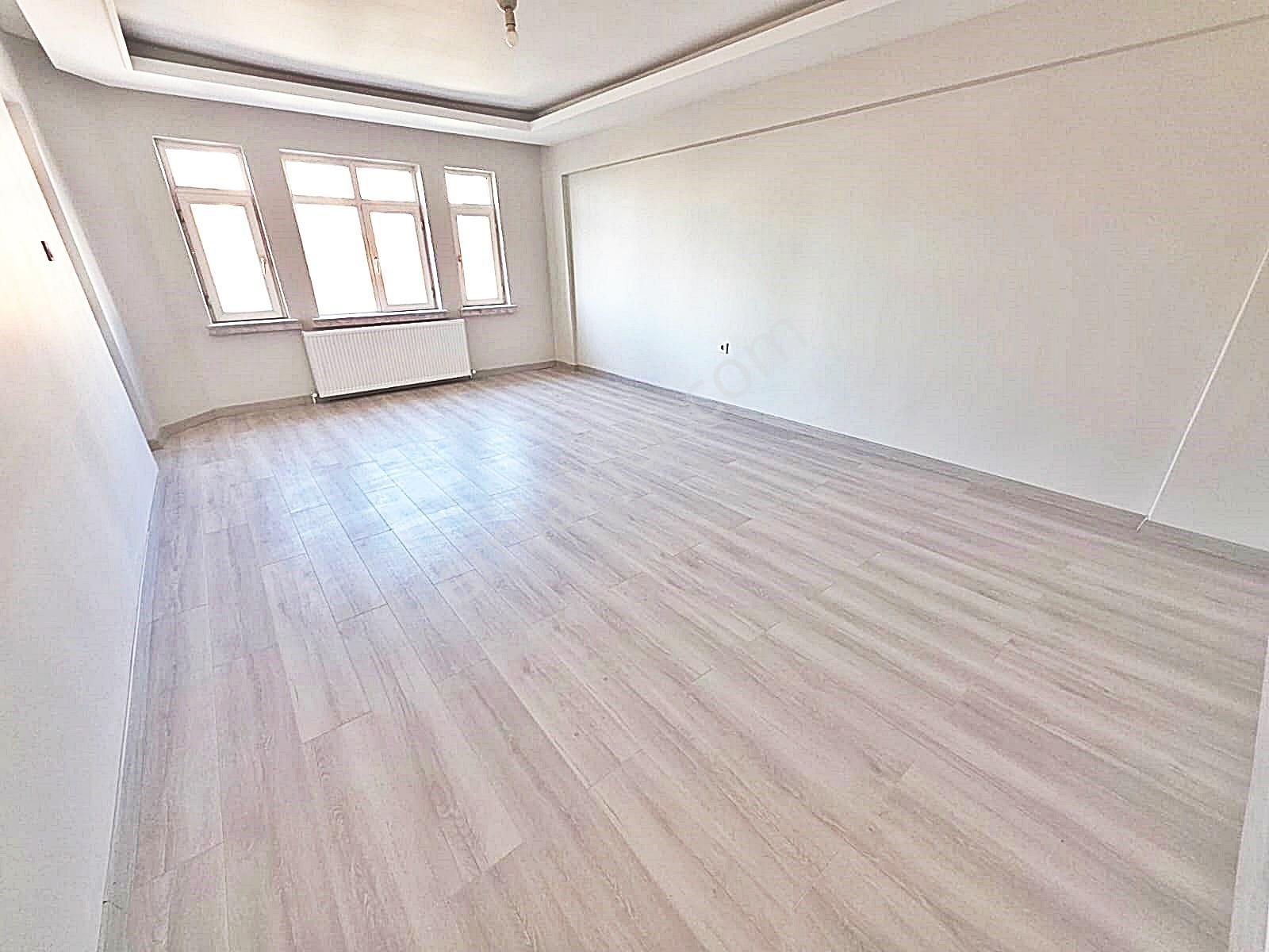 Şehir Has. Yakın Katta Full Yapılı Manzaralı 3+1 Daire - Görsel 25