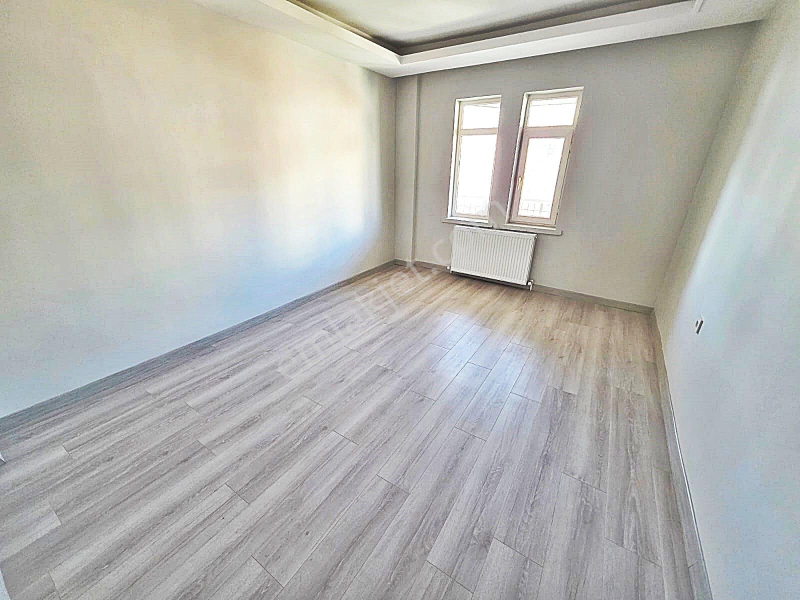 Şehir Has. Yakın Katta Full Yapılı Manzaralı 3+1 Daire - Görsel 3