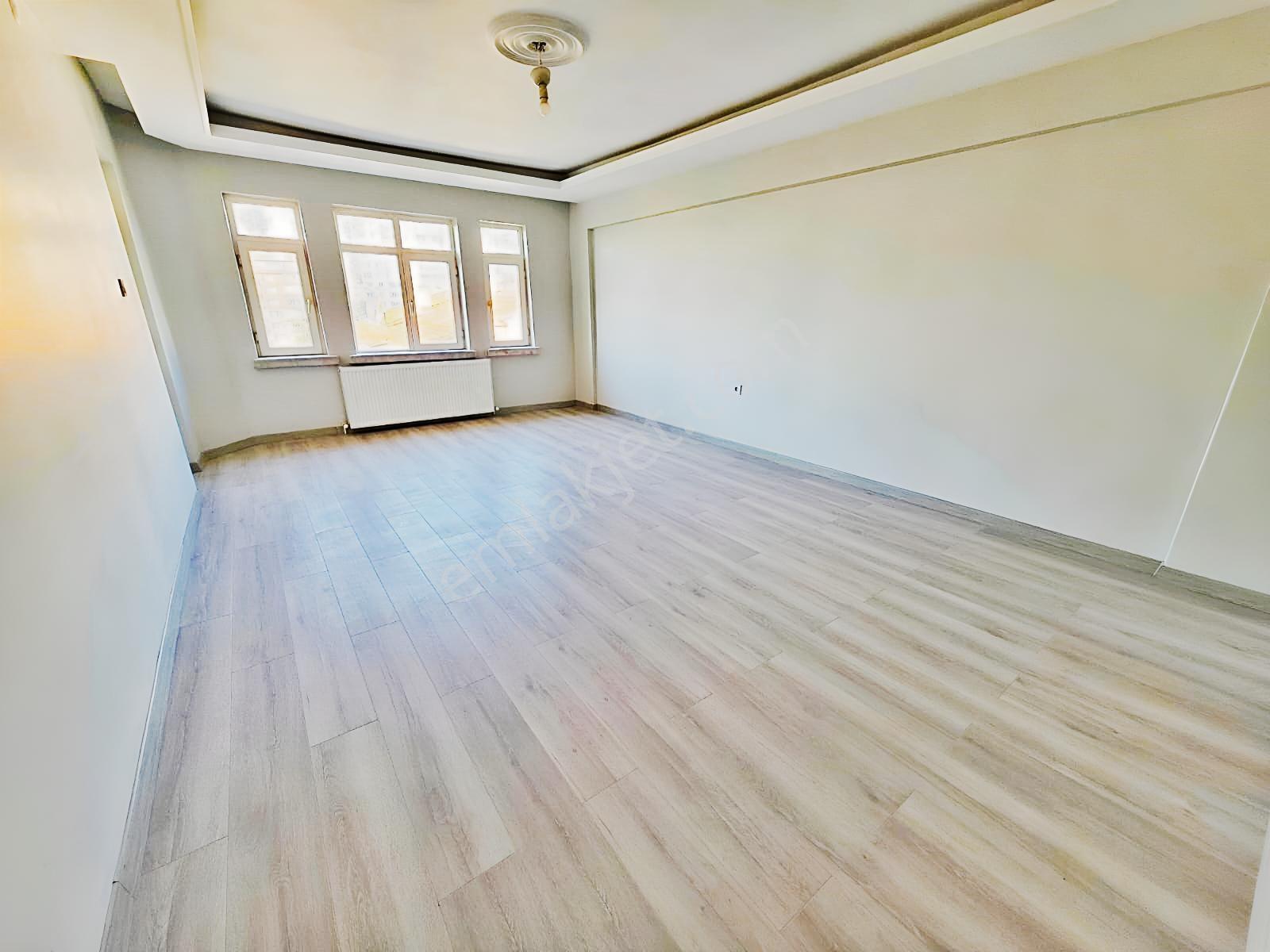 Şehir Has. Yakın Katta Full Yapılı Manzaralı 3+1 Daire - Görsel 23