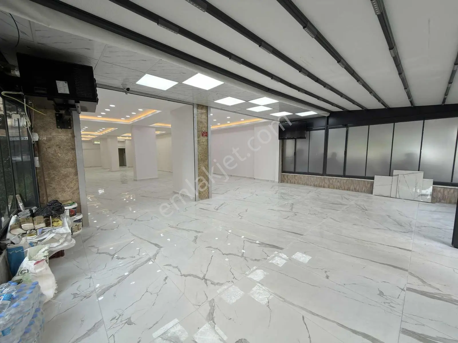 75 Ana Cadeye 2 Dk Mesafede Net 122m2 Ful Yapılı Satılık İş Yeri - Görsel 21