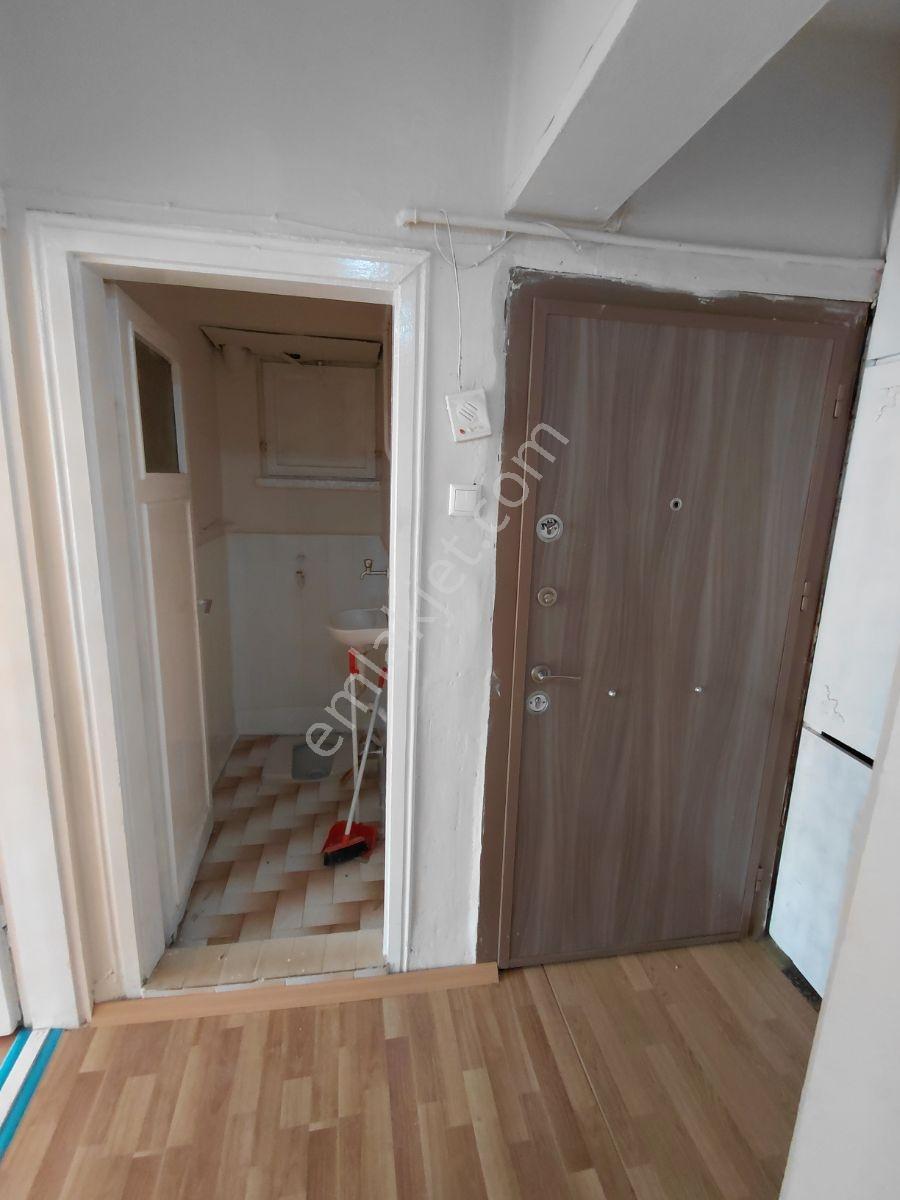 Kaymen Emlak Kiralık Kırmızı Toprak Ercan Sk. 2+1 80 M2 4. Kat - Görsel 16
