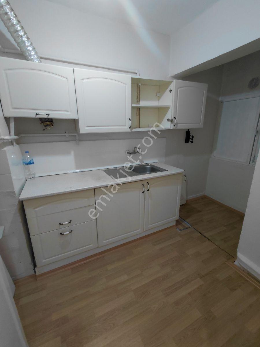Kaymen Emlak Kiralık Kırmızı Toprak Ercan Sk. 2+1 80 M2 4. Kat - Görsel 33
