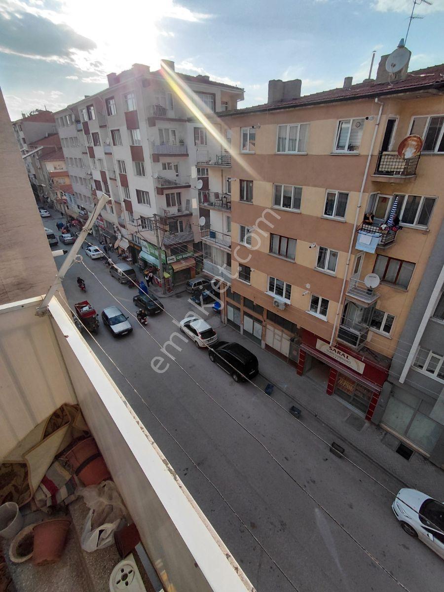 Kaymen Emlak Kiralık Kırmızı Toprak Ercan Sk. 2+1 80 M2 4. Kat - Görsel 28