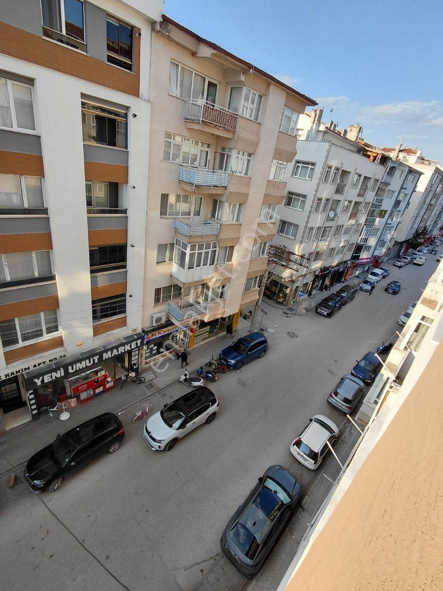 Kaymen Emlak Kiralık Kırmızı Toprak Ercan Sk. 2+1 80 M2 4. Kat - Görsel 17