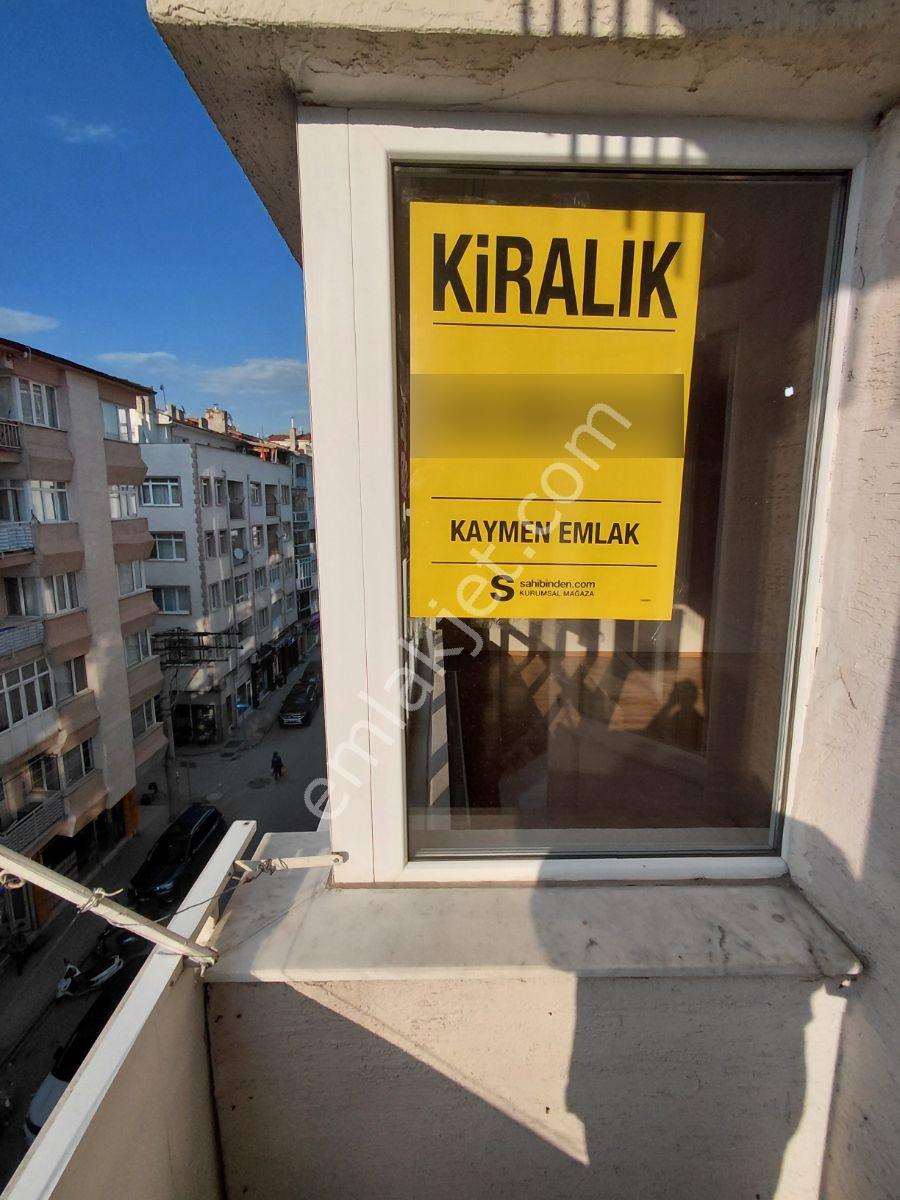 Kaymen Emlak Kiralık Kırmızı Toprak Ercan Sk. 2+1 80 M2 4. Kat - Görsel 31