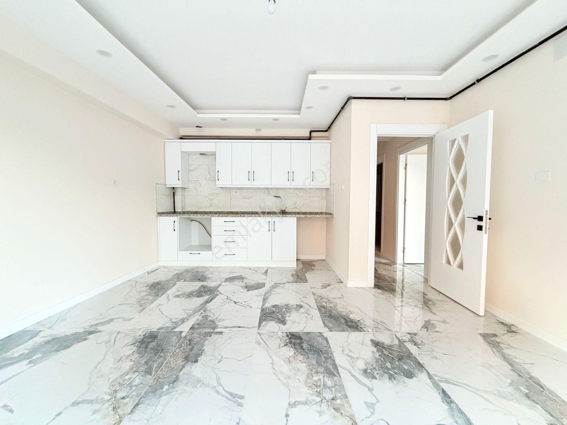 🏡 Göl-san Gayrimenkul’den 🏡 Cumhuriyet Mah. 1+1 Kiralık Sıfır Daire