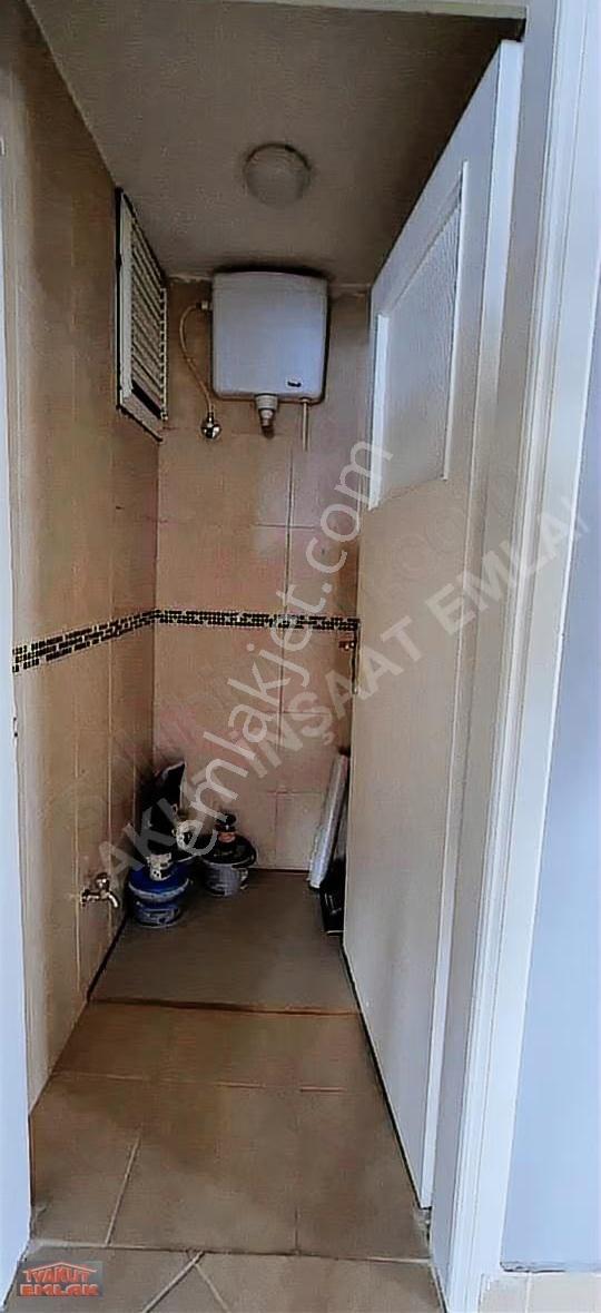 Altıntepede Cadde Üzeri Kombili Ön Köşe Daire - Görsel 4
