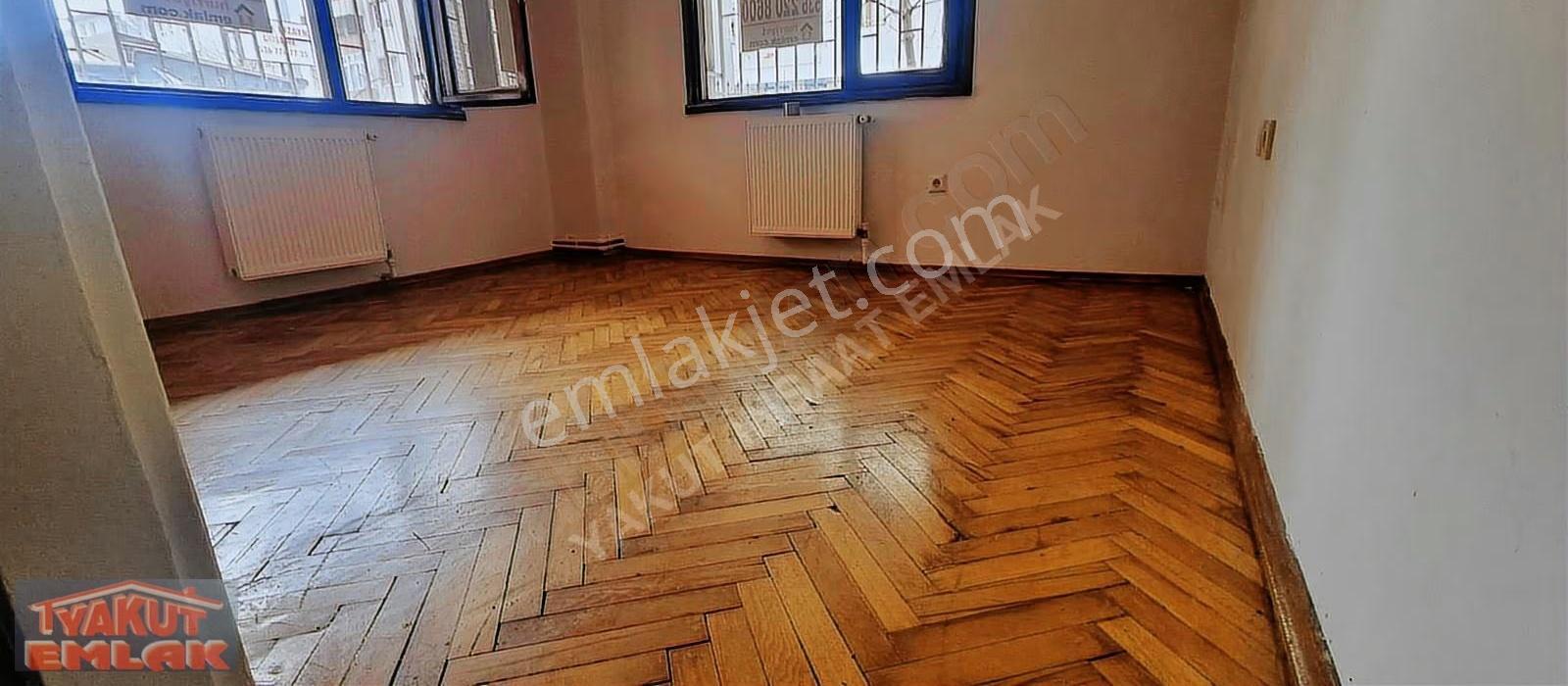 Altıntepede Cadde Üzeri Kombili Ön Köşe Daire - Görsel 11