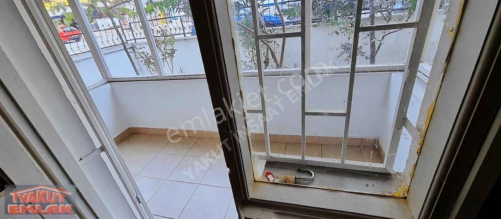 Altıntepede Cadde Üzeri Kombili Ön Köşe Daire - Görsel 19