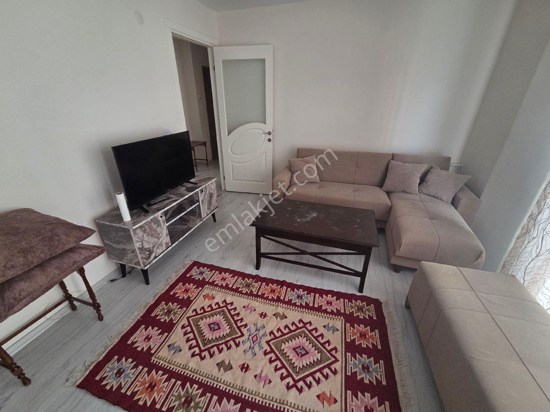 Ege Üniversitesi Dibinde Eşyalı Kiralık Arakat Daire - Görsel 8