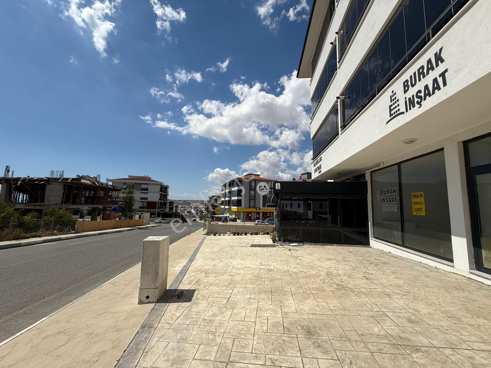 Elif Demirler'den Zafer Mh Cadde Üzerinde 70 M2 1+1 Dükkan