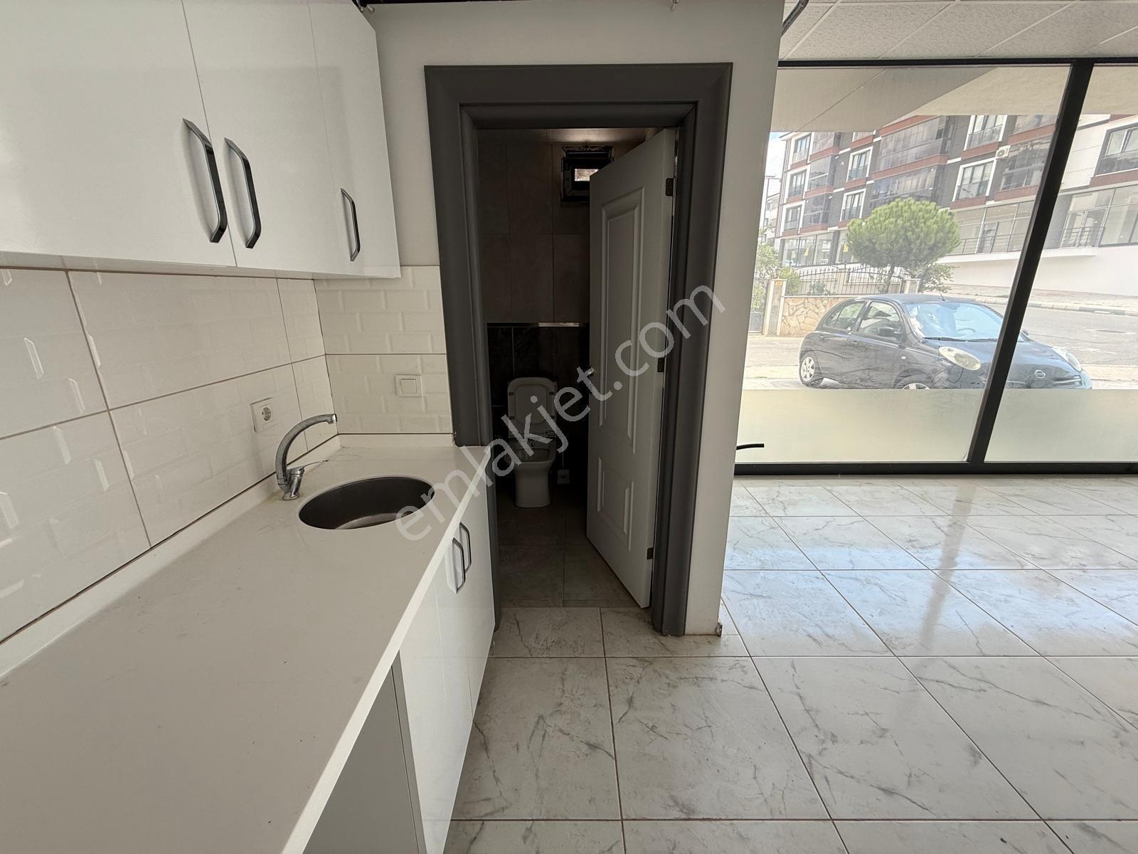 Elif Demirler'den Zafer Mh Cadde Üzerinde 70 M2 1+1 Dükkan - Görsel 3