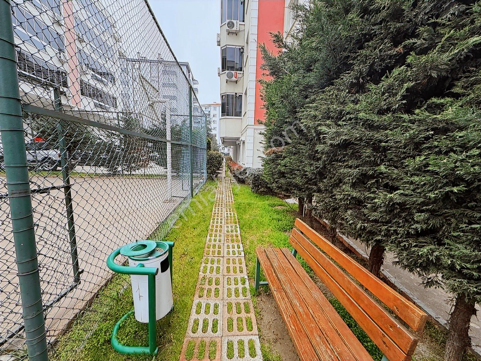 100.yıl Mh Yüksek Kredi İmkanı Havuzlu Site İçinde 3+1 Satılık - Görsel 12