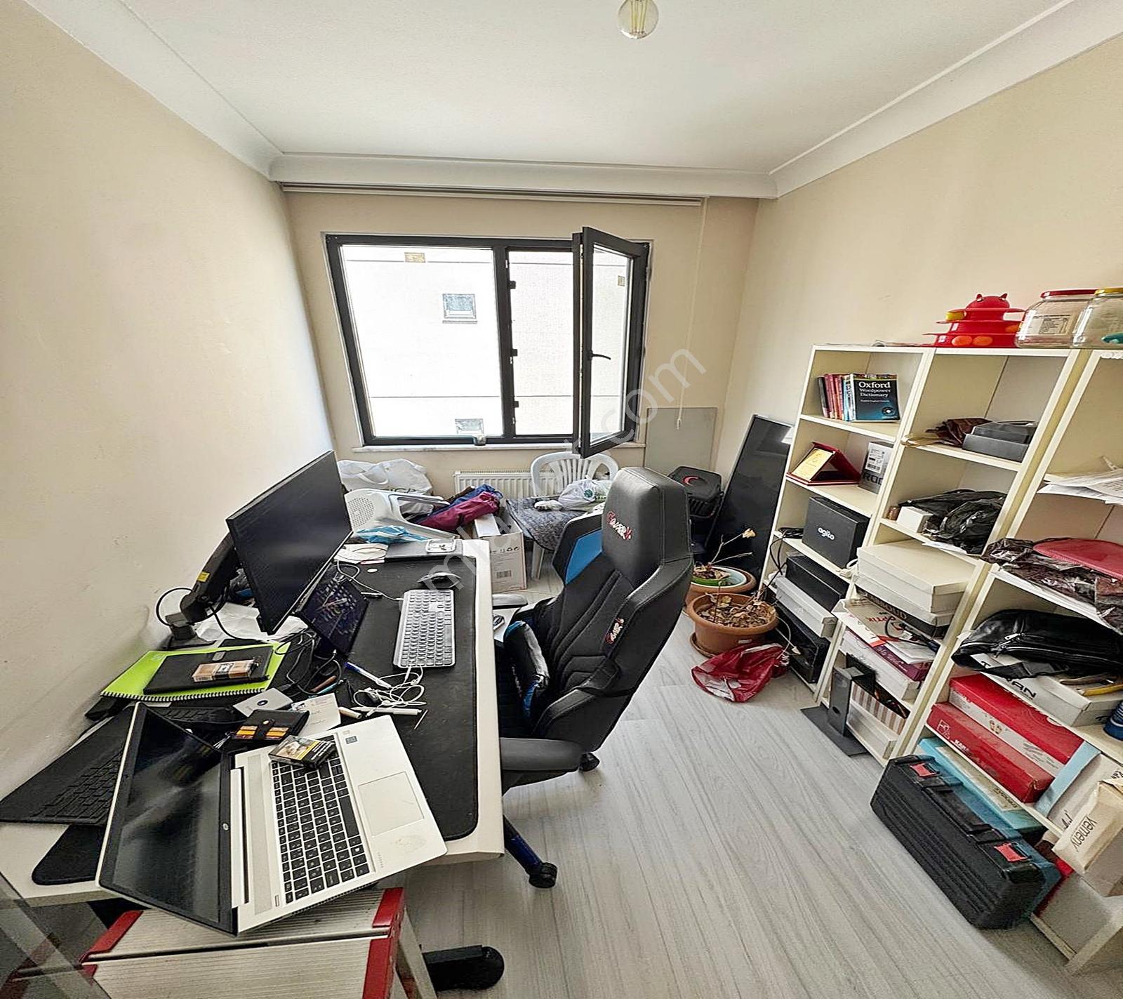 Eminevime, Birevime Uygun Merkezi 2+1 İskanlı Satılık Daire - Görsel 10