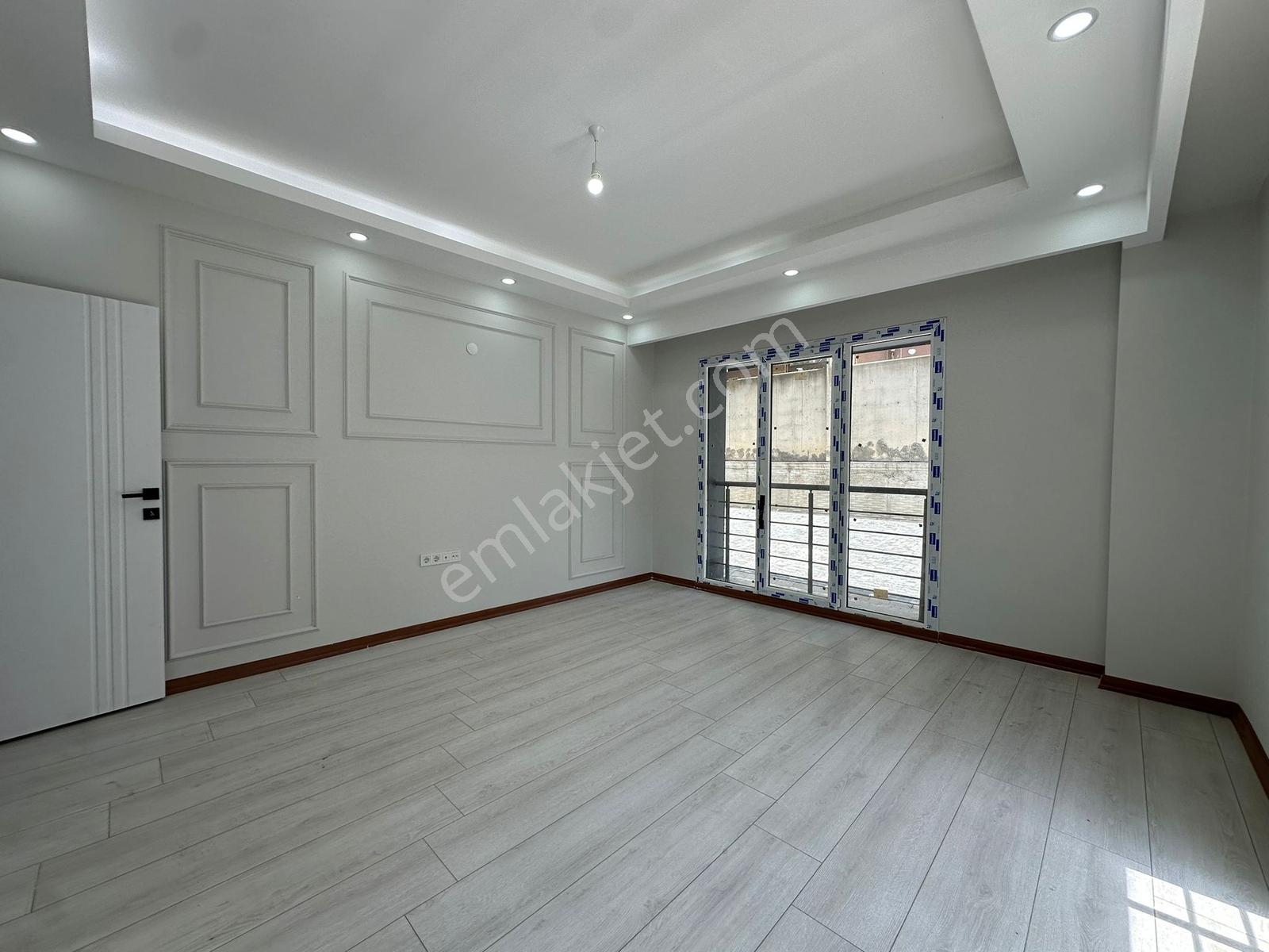 Soğancılar Caddesi'nde Havuzlu Site İçinde Satılık 2+1 Daire - Görsel 11
