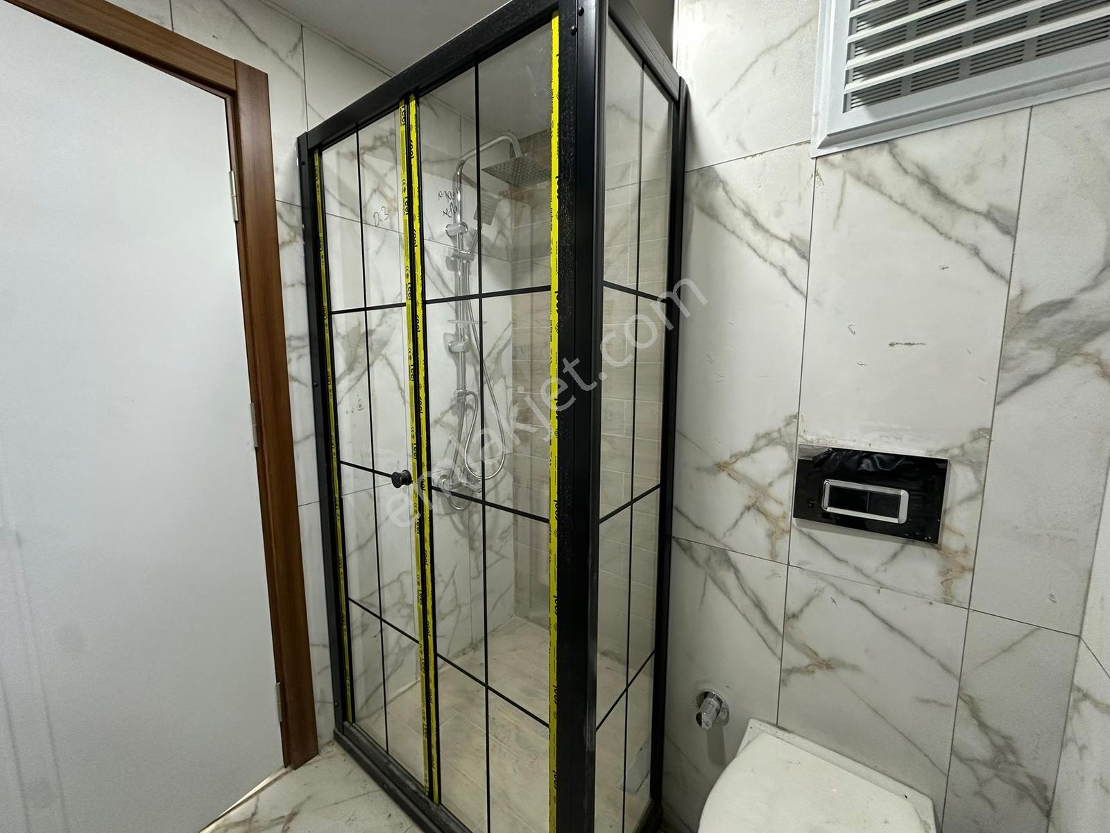 Soğancılar Caddesi'nde Havuzlu Site İçinde Satılık 2+1 Daire - Görsel 2
