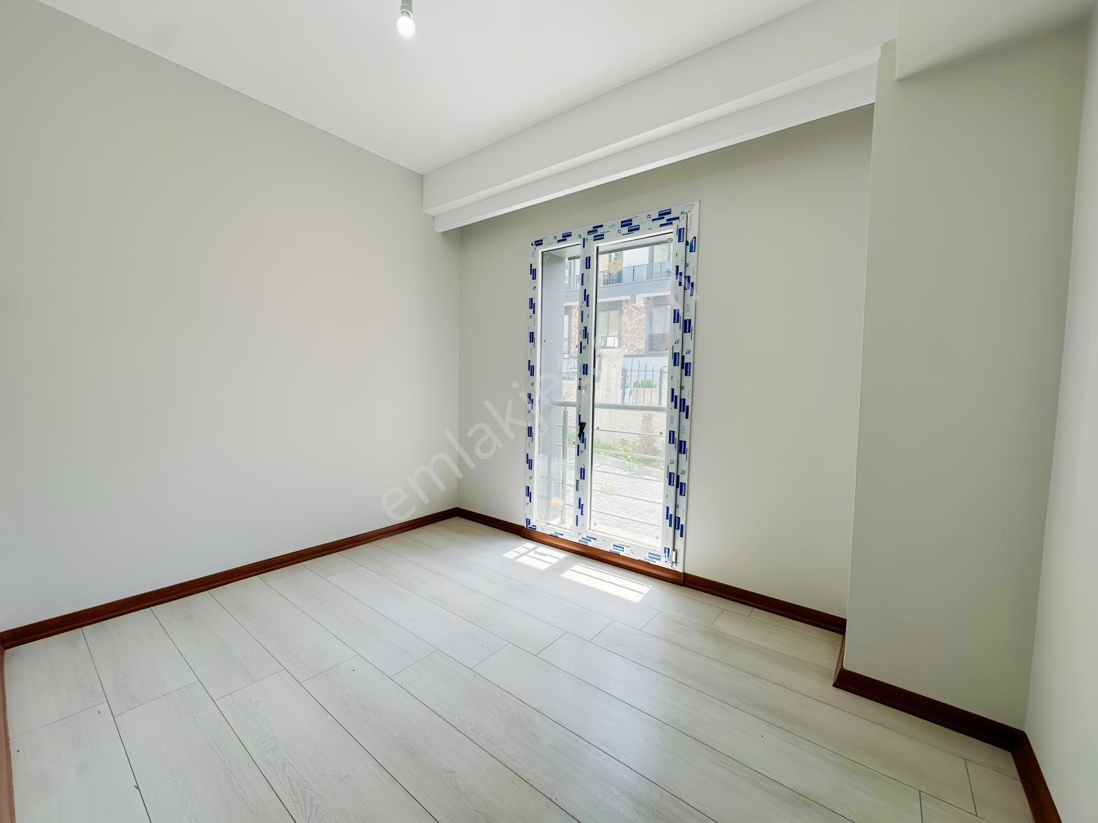 Soğancılar Caddesi'nde Havuzlu Site İçinde Satılık 2+1 Daire - Görsel 13