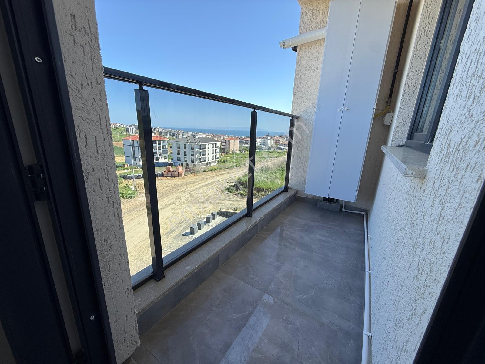 Deniz Manzaralı 3.kat Eşyalı İskanlı Lüx 1+1 Satılık Daire - Görsel 18