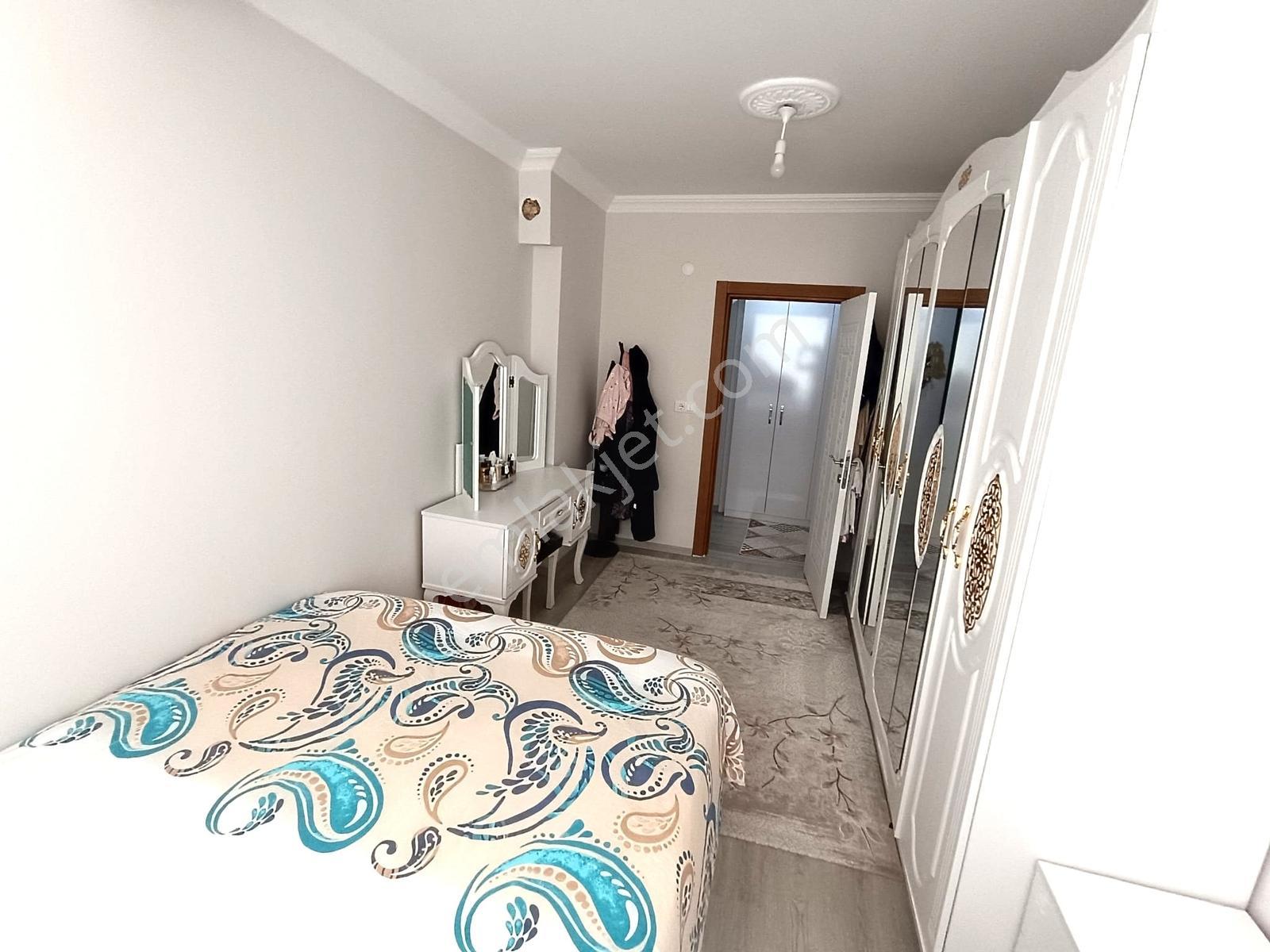 Çobançeşme Abdullah Öğücü Okulu Yakınında 110m2/2+1 İskanl Daire - Görsel 15