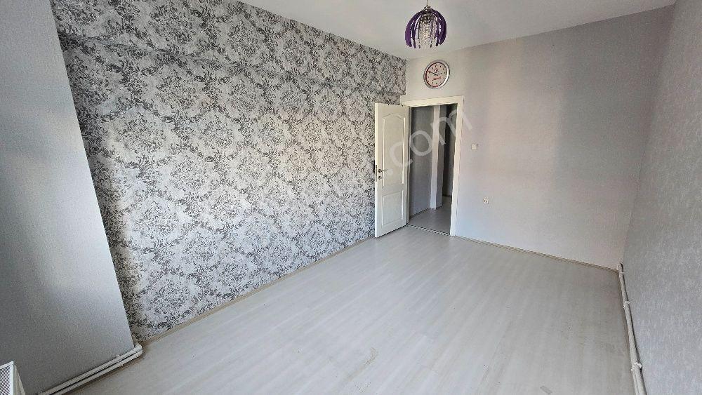 3+1 Bağımsız Salon Yapılı Satılık Daire Yıldız Emlak'tan - Görsel 11