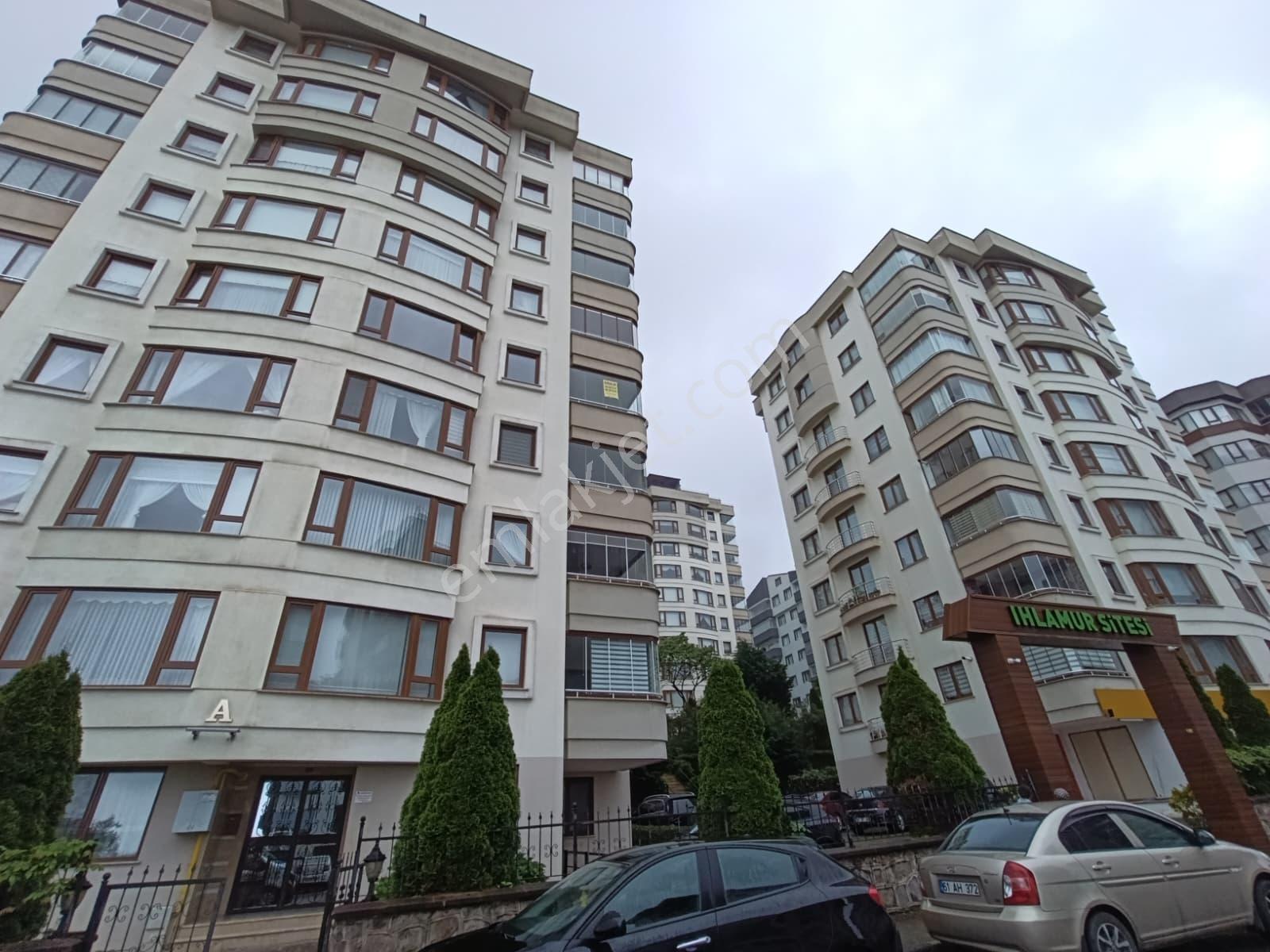 Trabzon 3 Nolu Erdoğdu Ihlamur Sitesi 3+1 Kiralık Daire