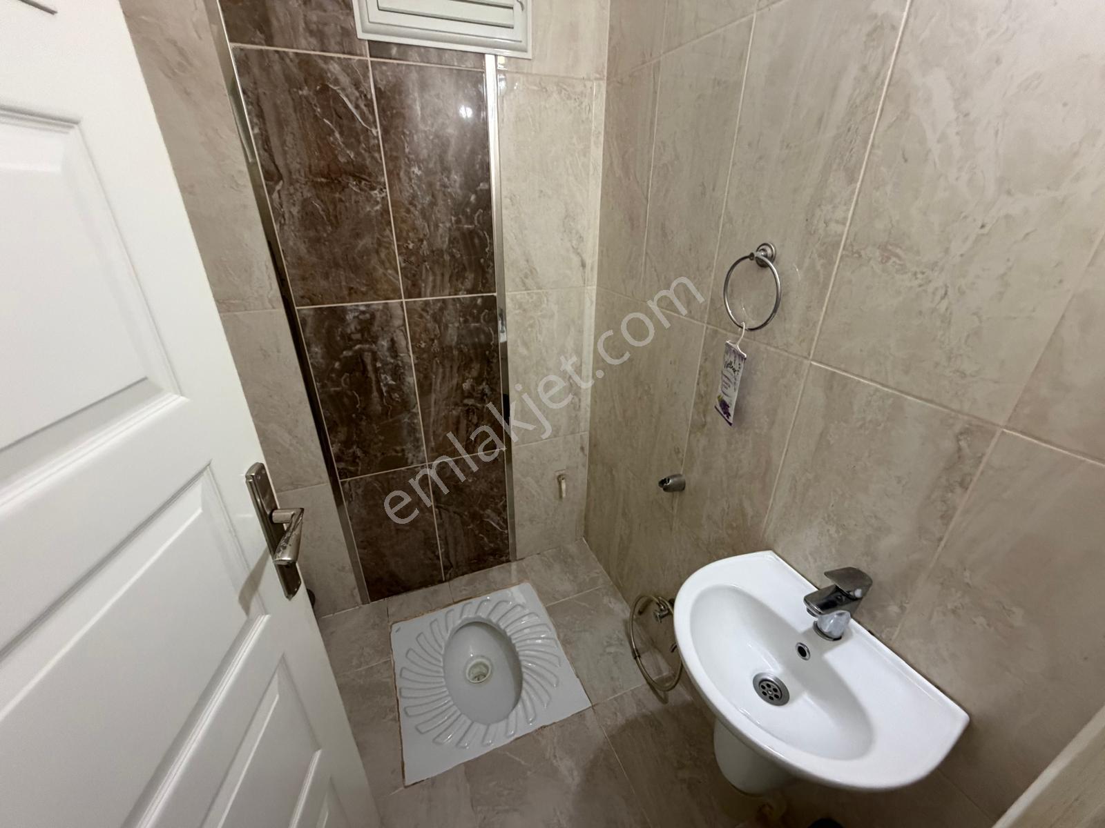 Karşıyaka Da Kiralık Doğalgazlı Daire (eşyasızdır) - Görsel 16