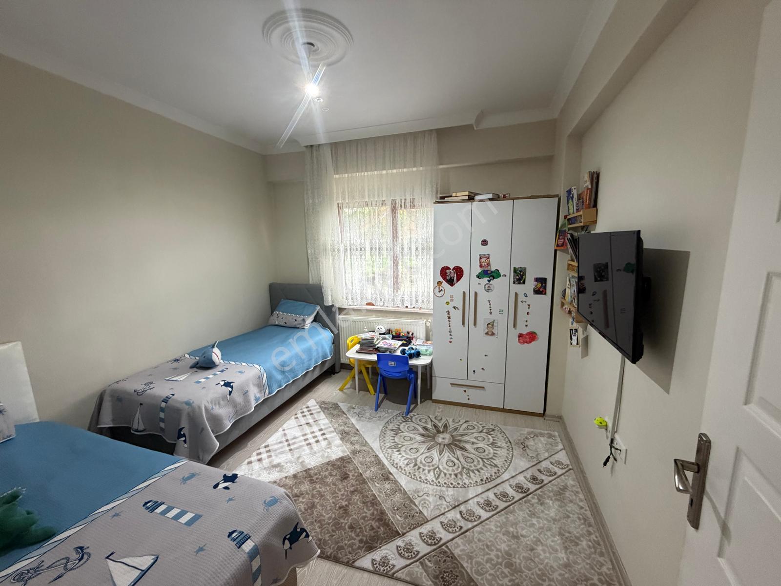 Karşıyaka Da Kiralık Doğalgazlı Daire (eşyasızdır) - Görsel 7