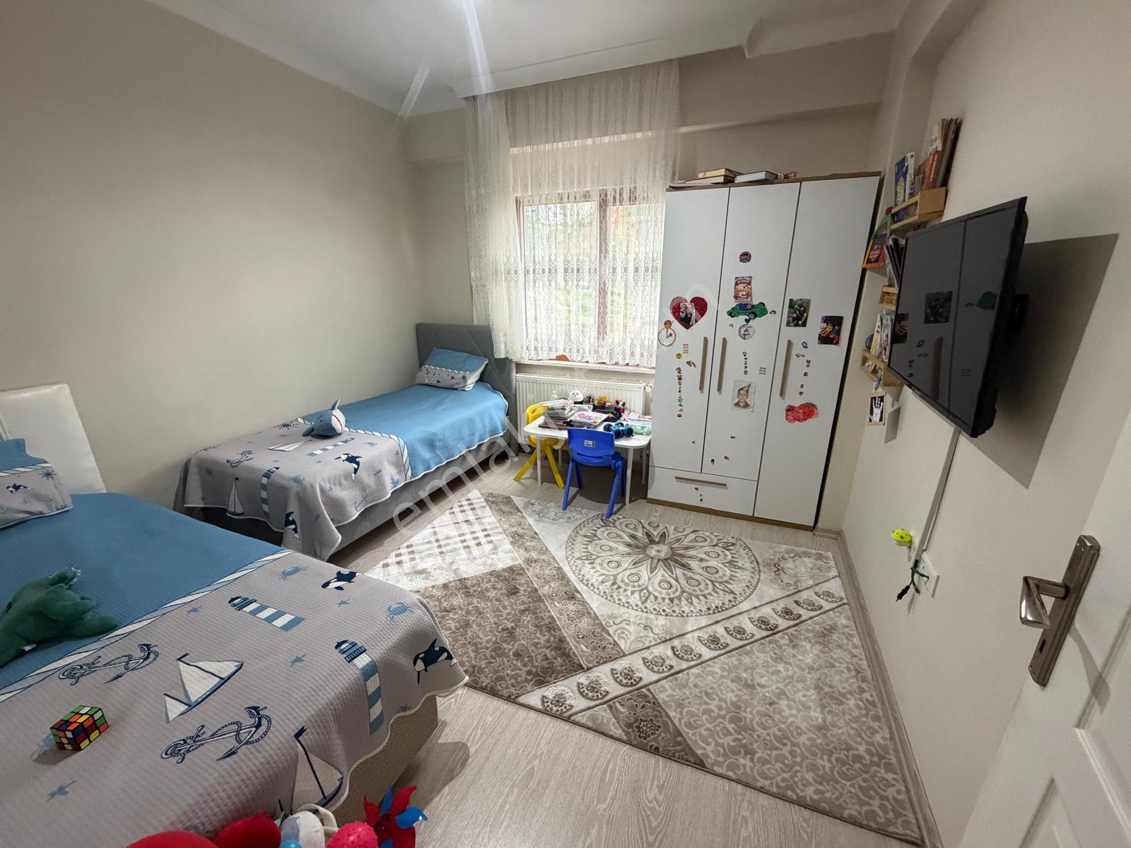 Karşıyaka Da Kiralık Doğalgazlı Daire (eşyasızdır) - Görsel 9