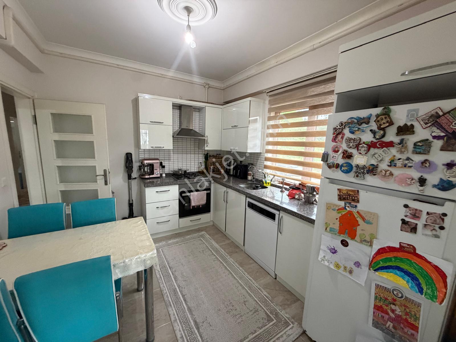 Karşıyaka Da Kiralık Doğalgazlı Daire (eşyasızdır) - Görsel 27