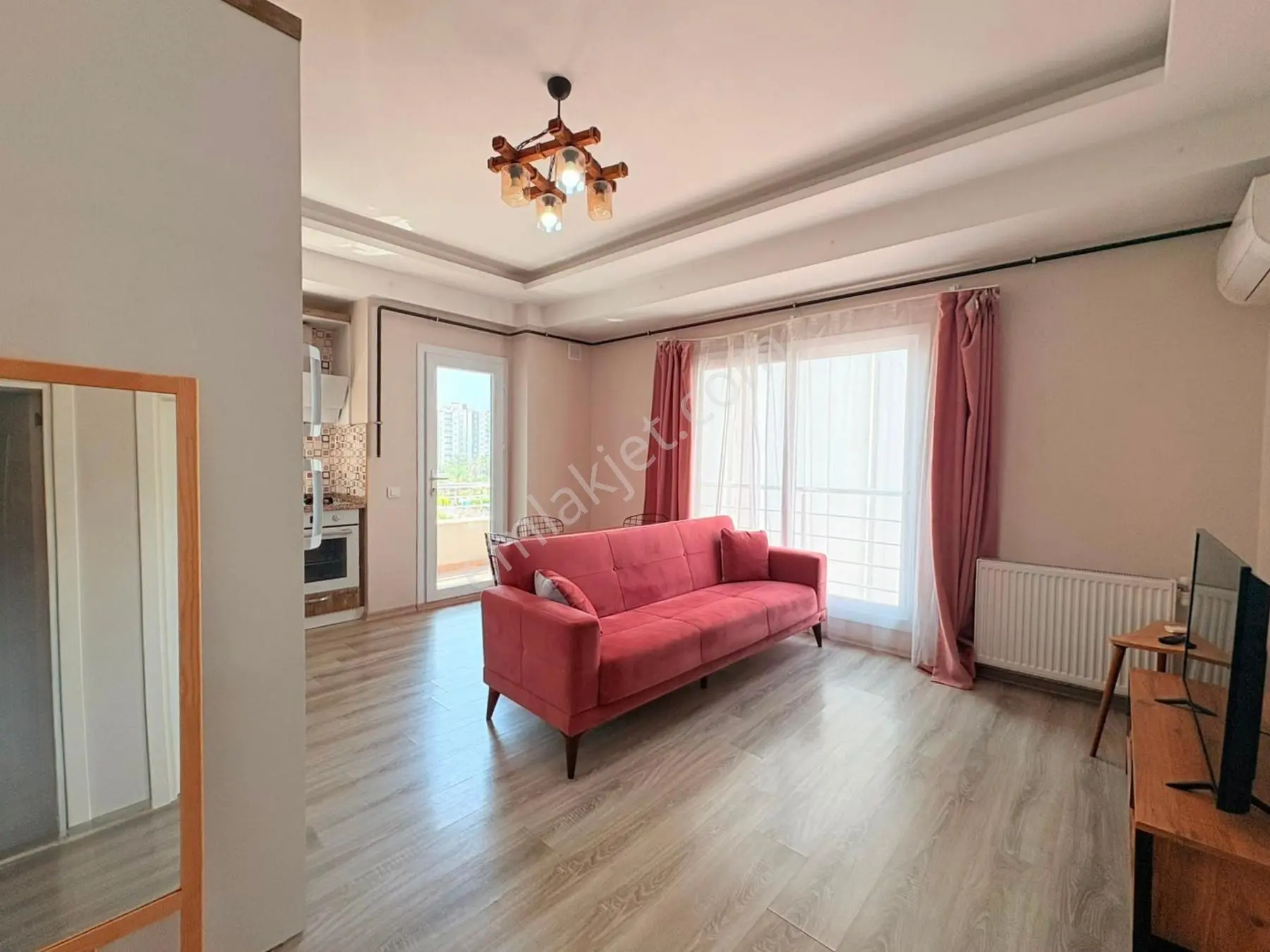Ethereal'den Tece'de Site İçi Az Katlı 3cepheli Eşyalı Geniş 1+1